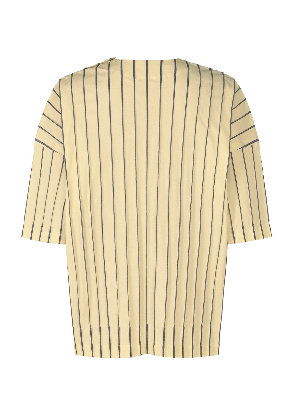 A detail shot of the A-POC ABLE ISSEY MIYAKE TYPE W 007 1 shirt.