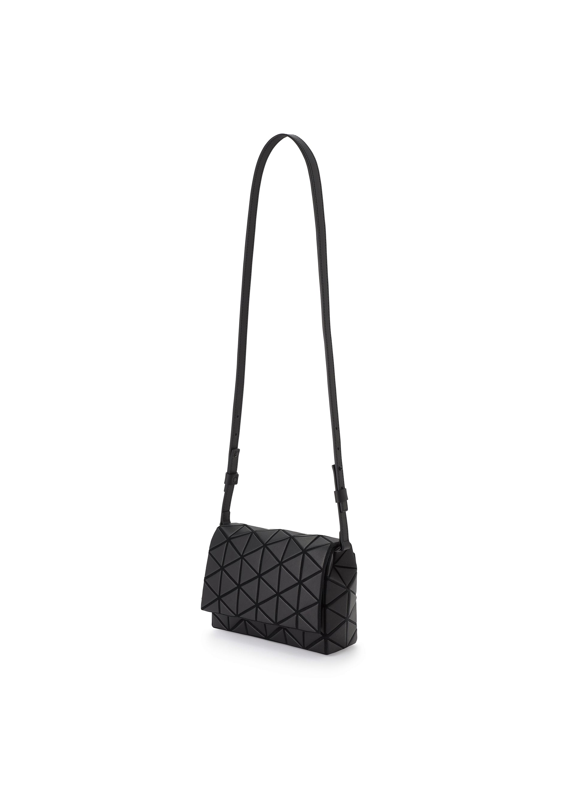 A detail shot of the BAO BAO ISSEY MIYAKE FOSSETTE shoulder bag.