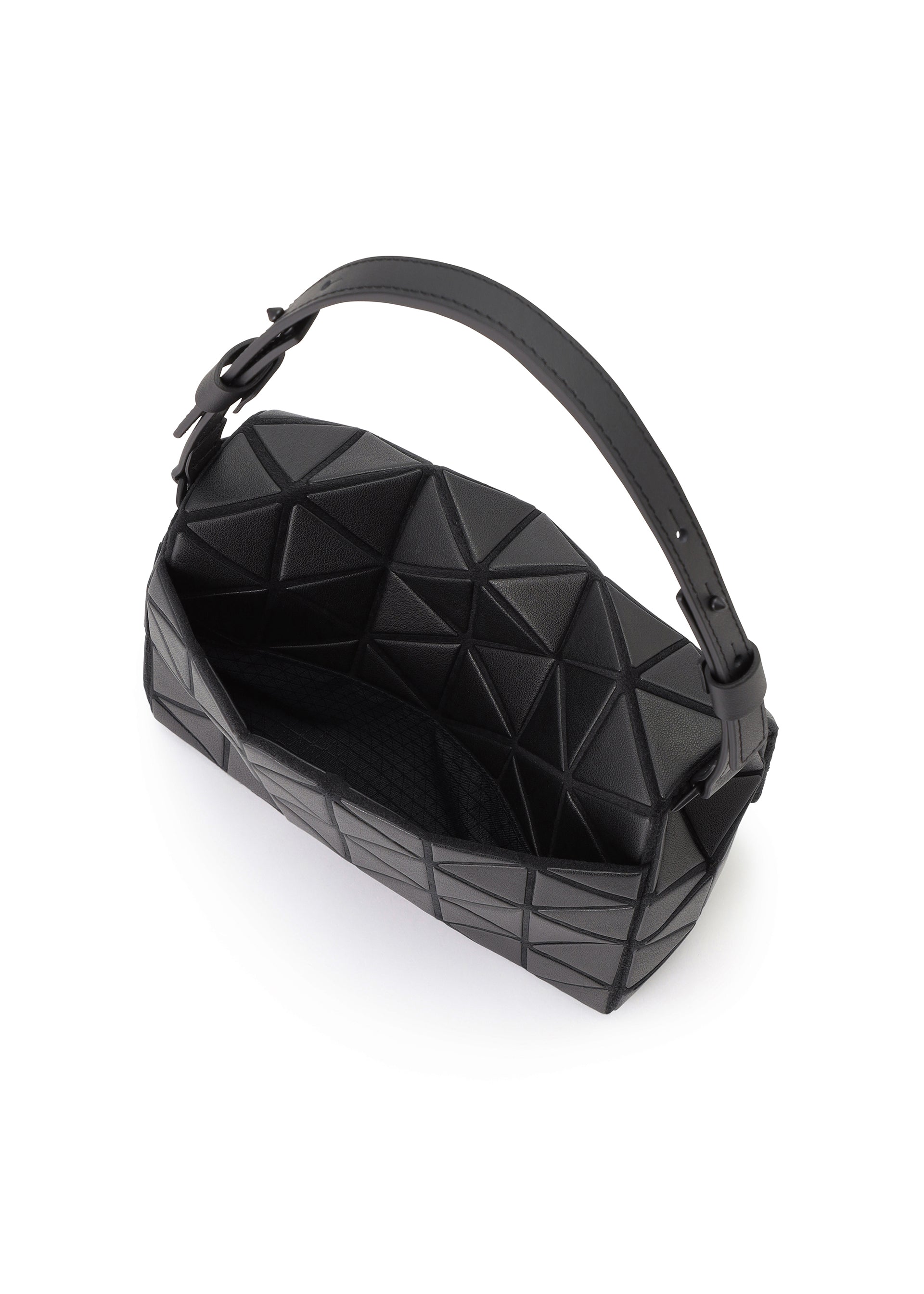 A detail shot of the BAO BAO ISSEY MIYAKE FOSSETTE shoulder bag.