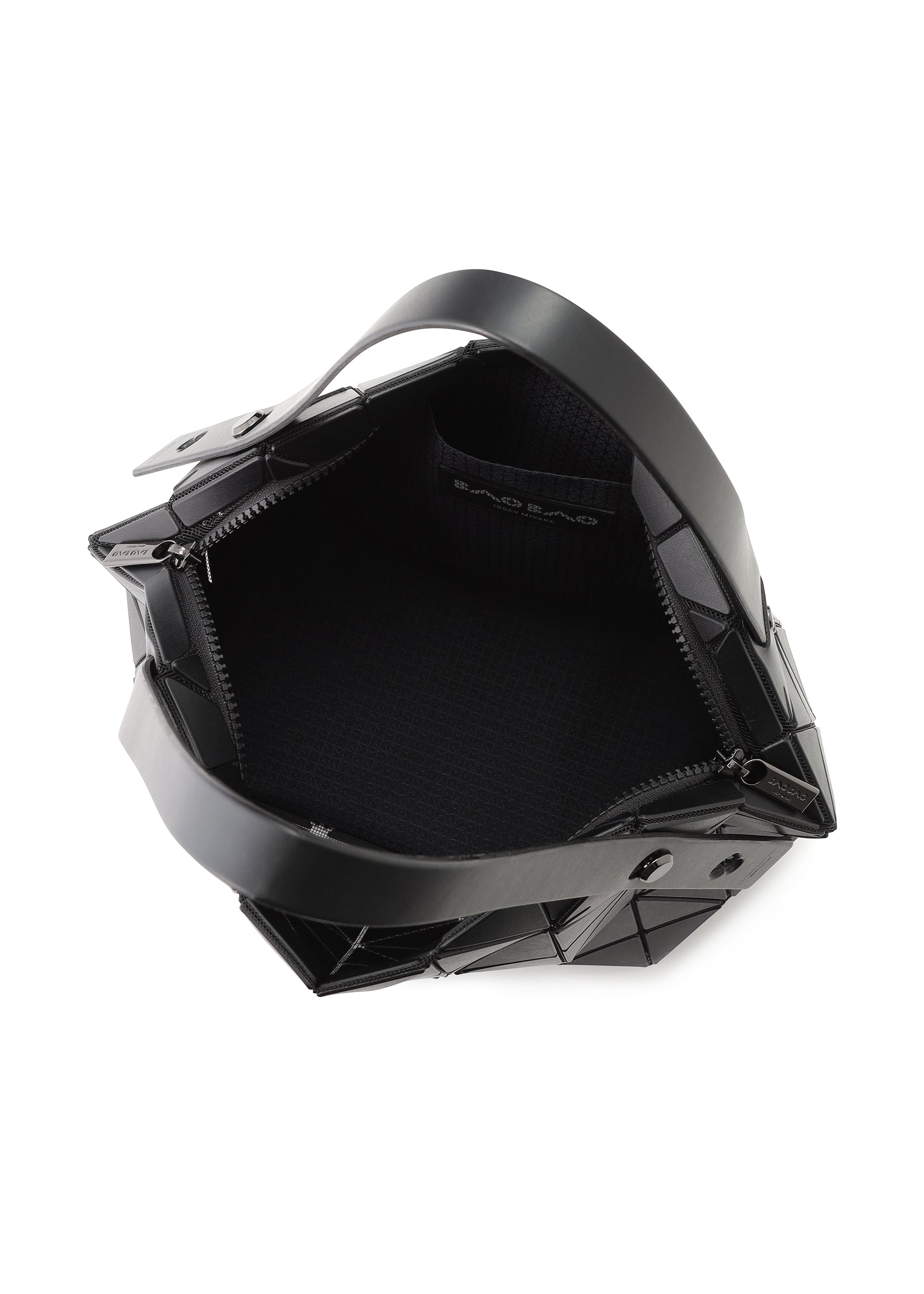 A detail shot of the BAO BAO ISSEY MIYAKE BOSTON 0.