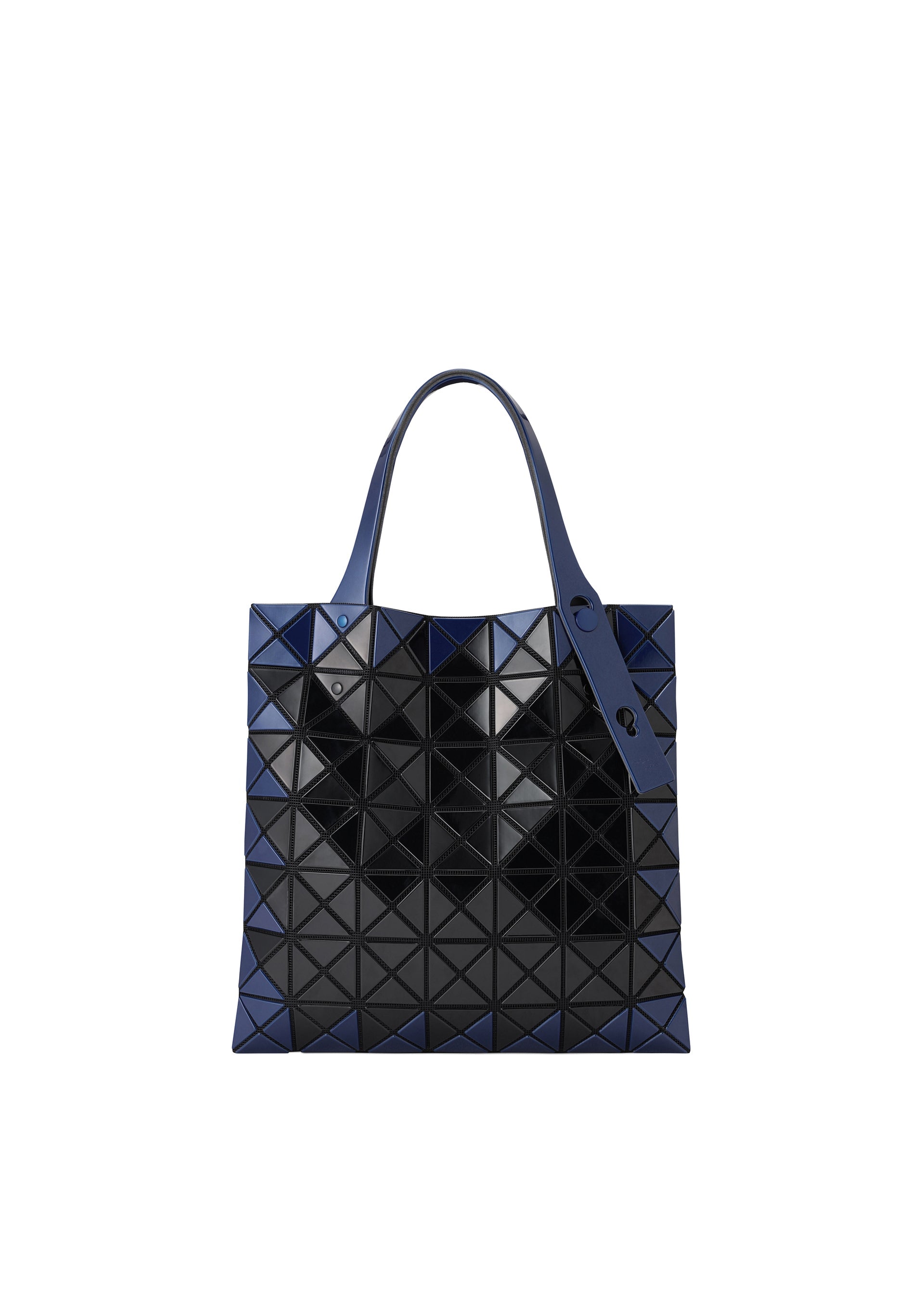 A detail shot of the BAO BAO ISSEY MIYAKE WONDER tote.