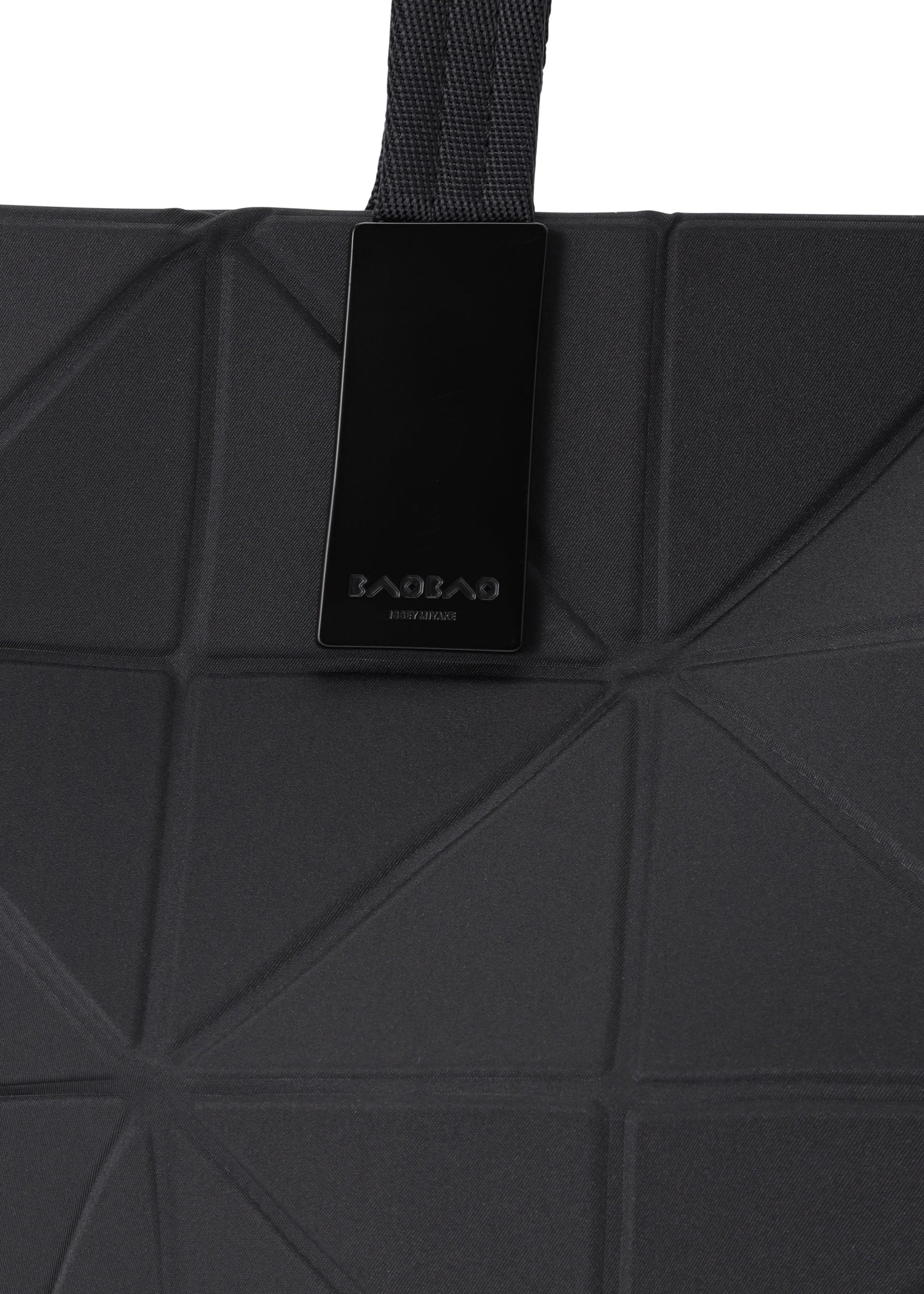 A detail shot of the BAO BAO ISSEY MIYAKE TRACK 0.