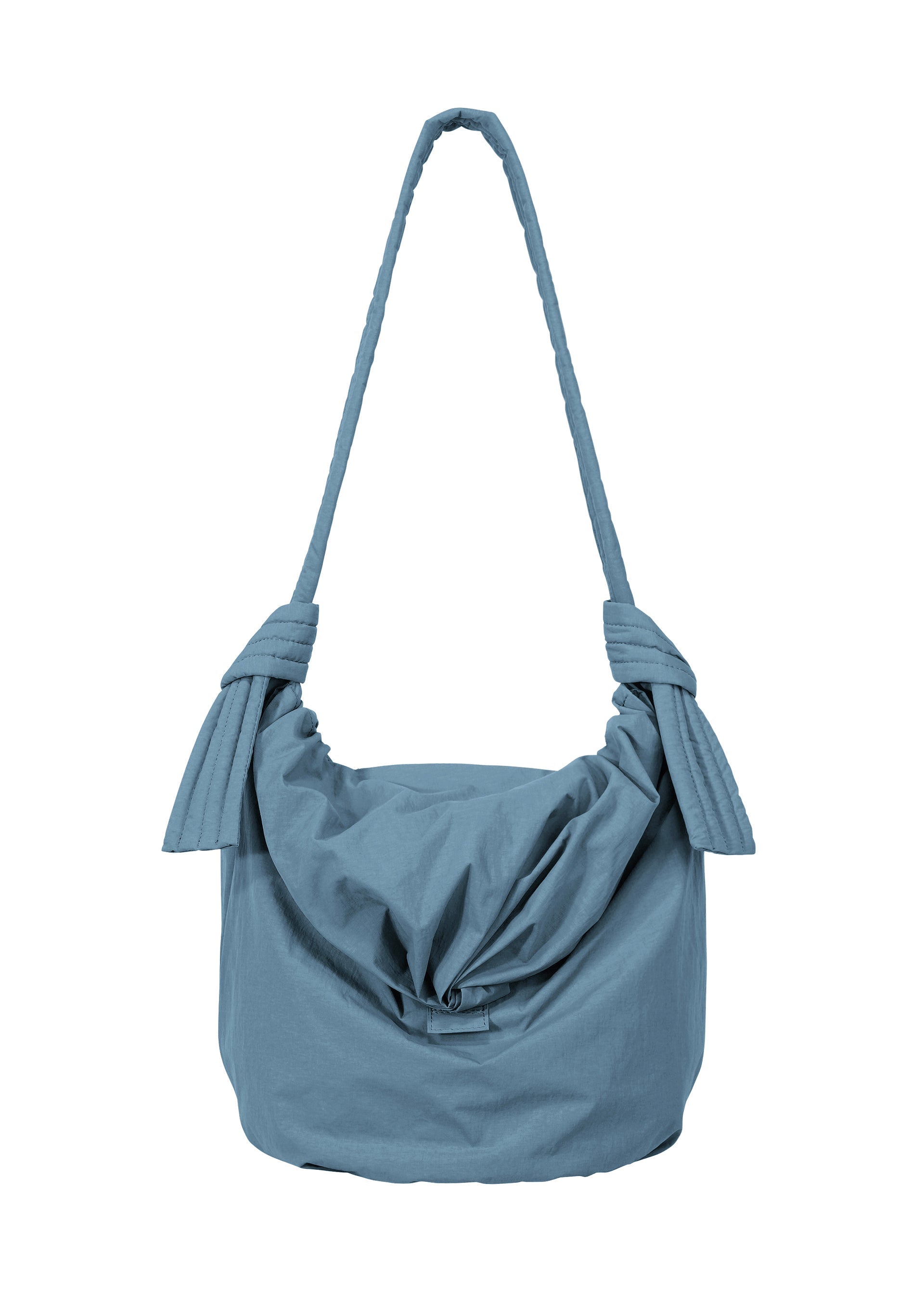 A product shot of the GOOD GOODS ISSEY MIYAKE FUWA FUWA bag in blue (72).