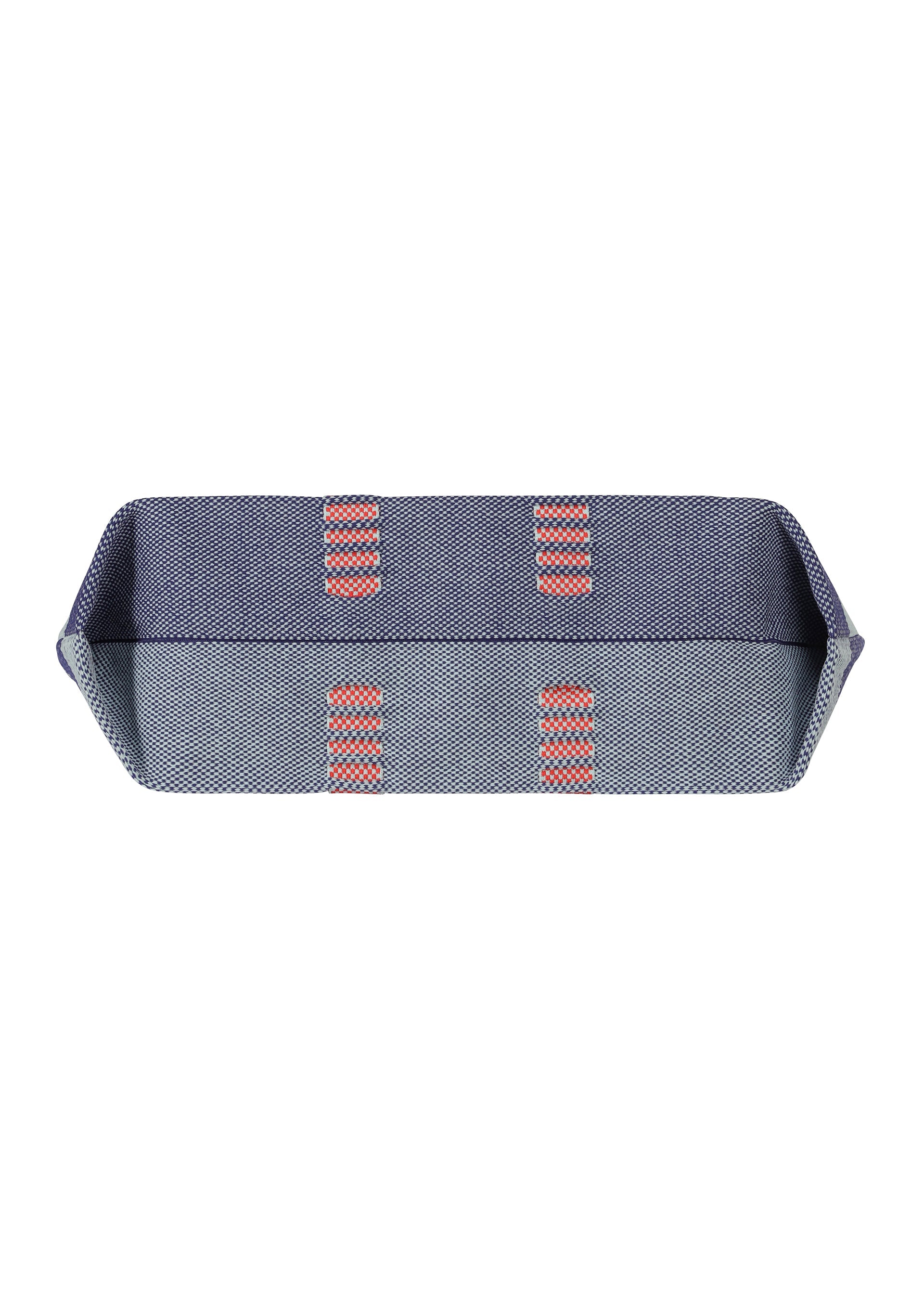 A detail shot of the GOOD GOODS ISSEY MIYAKE MOKKO TOTE MIX bag.