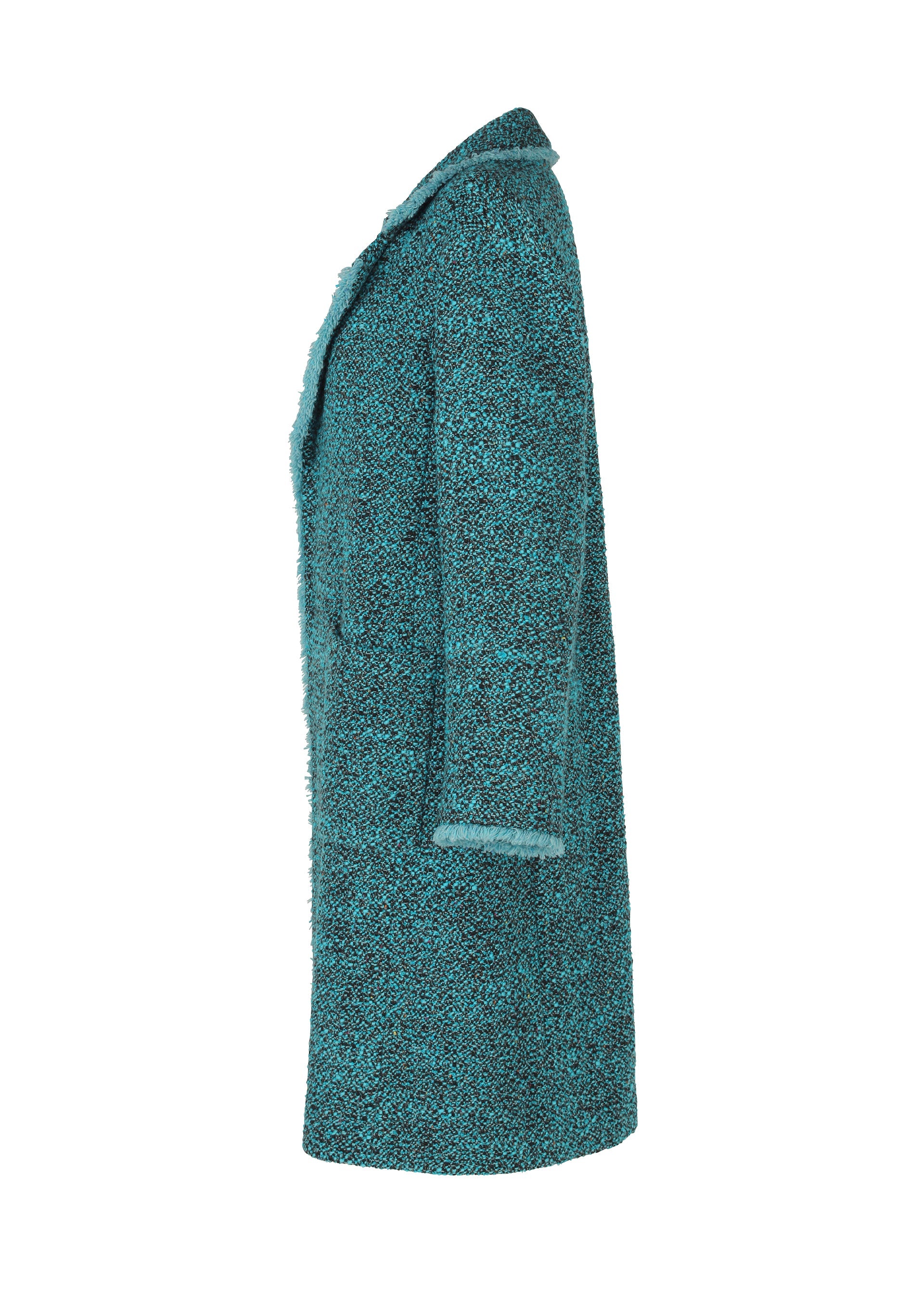 A detail shot of the HAAT ROVING NEP jacket.