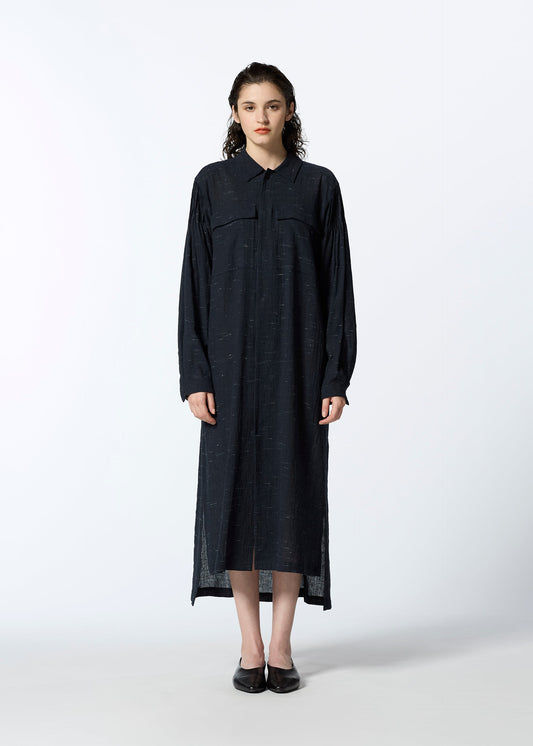 A model wears the HAAT PINTUCKING dress.