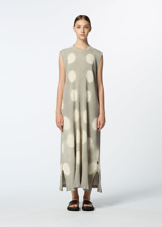A model wears the HAAT KYO CHIJIMI ITAJIME dress.