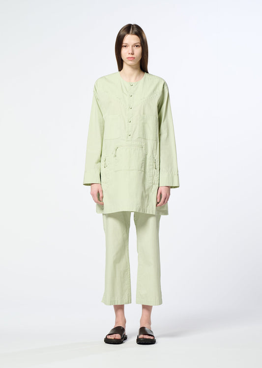 A model wears the HaaT KANGRI POCKET DOT shirt.