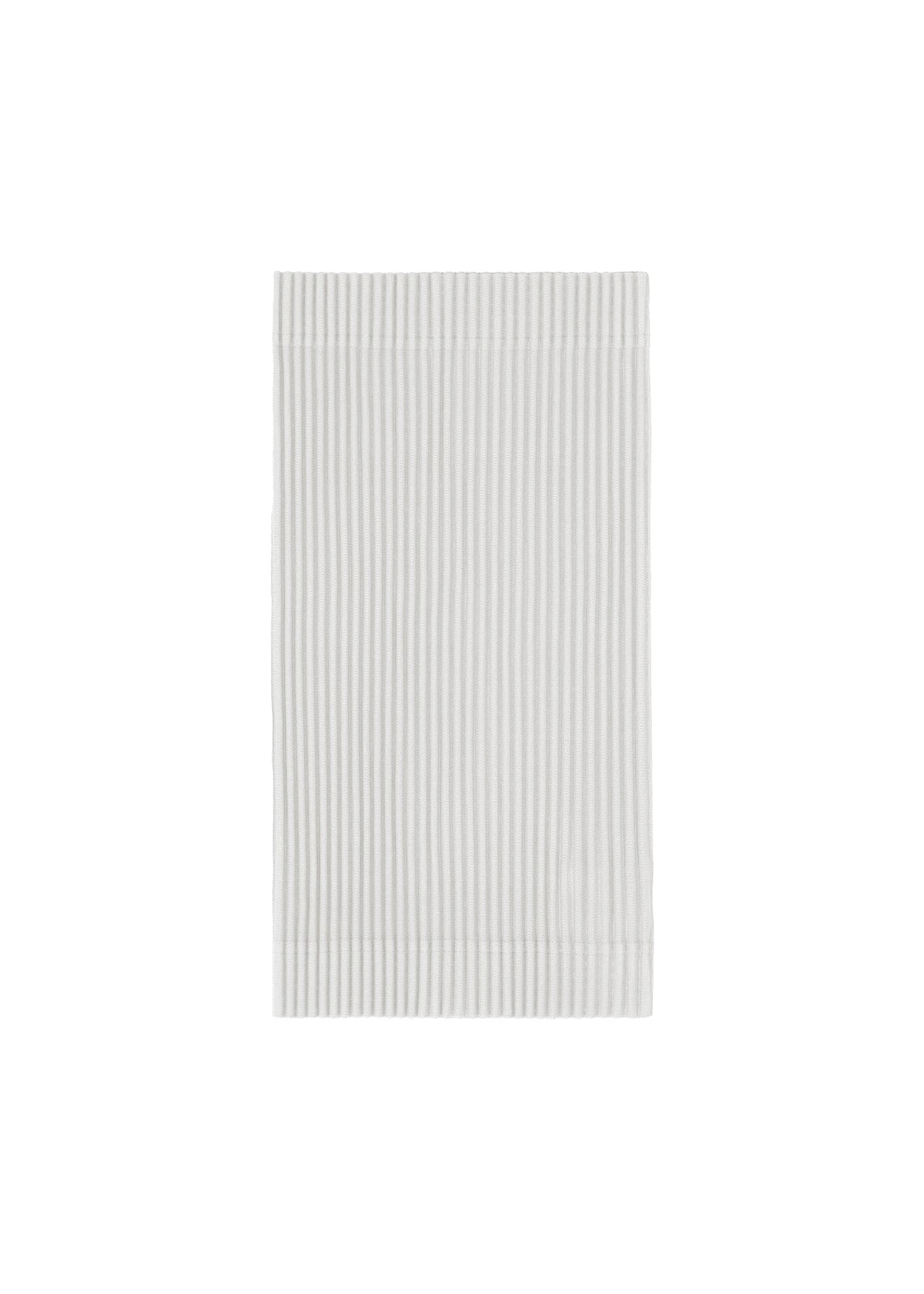 A product shot of the HOMME PLISSÉ ISSEY MIYAKE PLEATS TUBE hat in light grey (11).