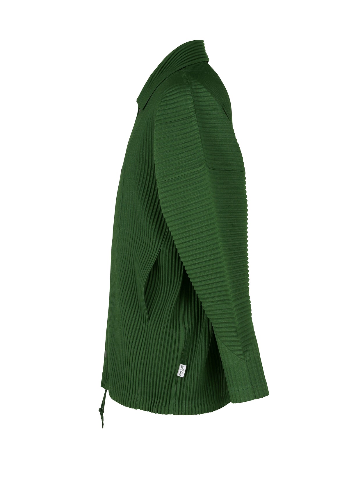 A detail shot of the HOMME PLISSÉ ISSEY MIYAKE MC AUGUST jacket