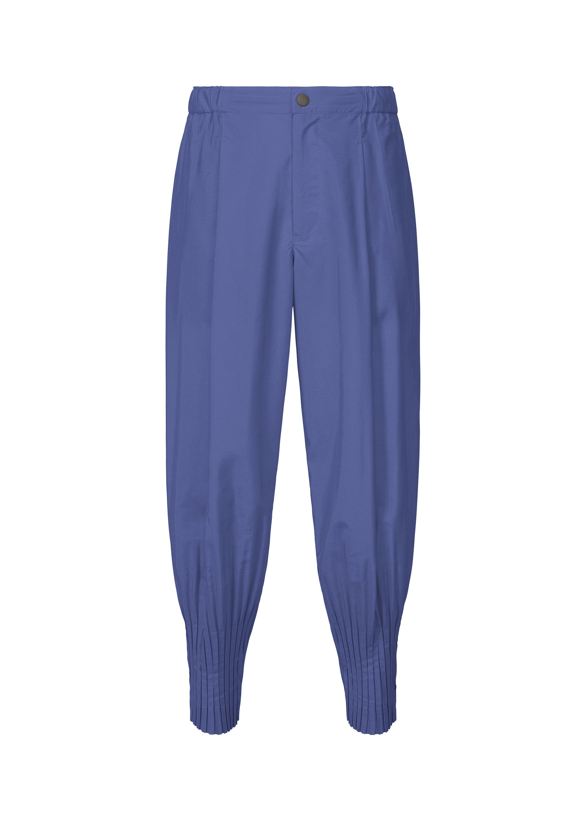 A product shot of the HOMME PLISSÉ ISSEY MIYAKE CASCADE trousers in .