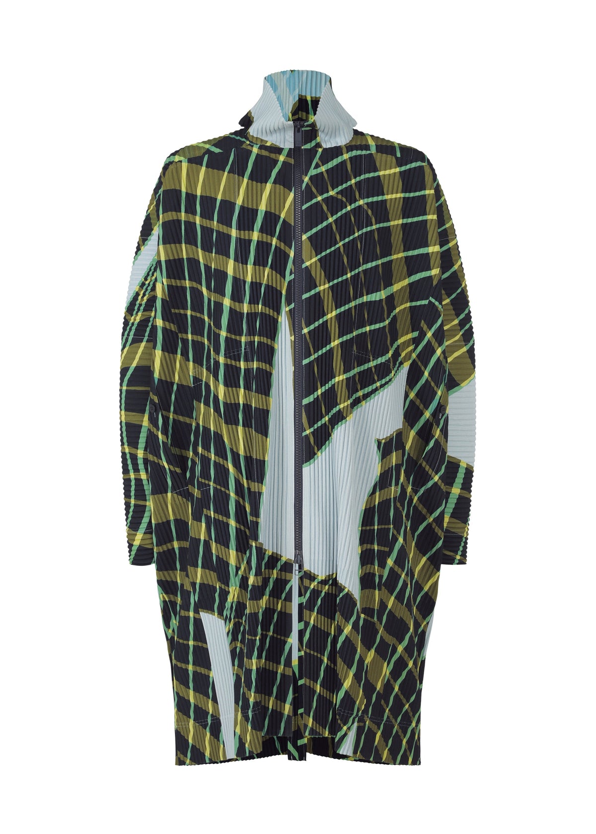 A product shot of the HOMME PLISSÉ ISSEY MIYAKE WINDSWEPT PLAID coat in .