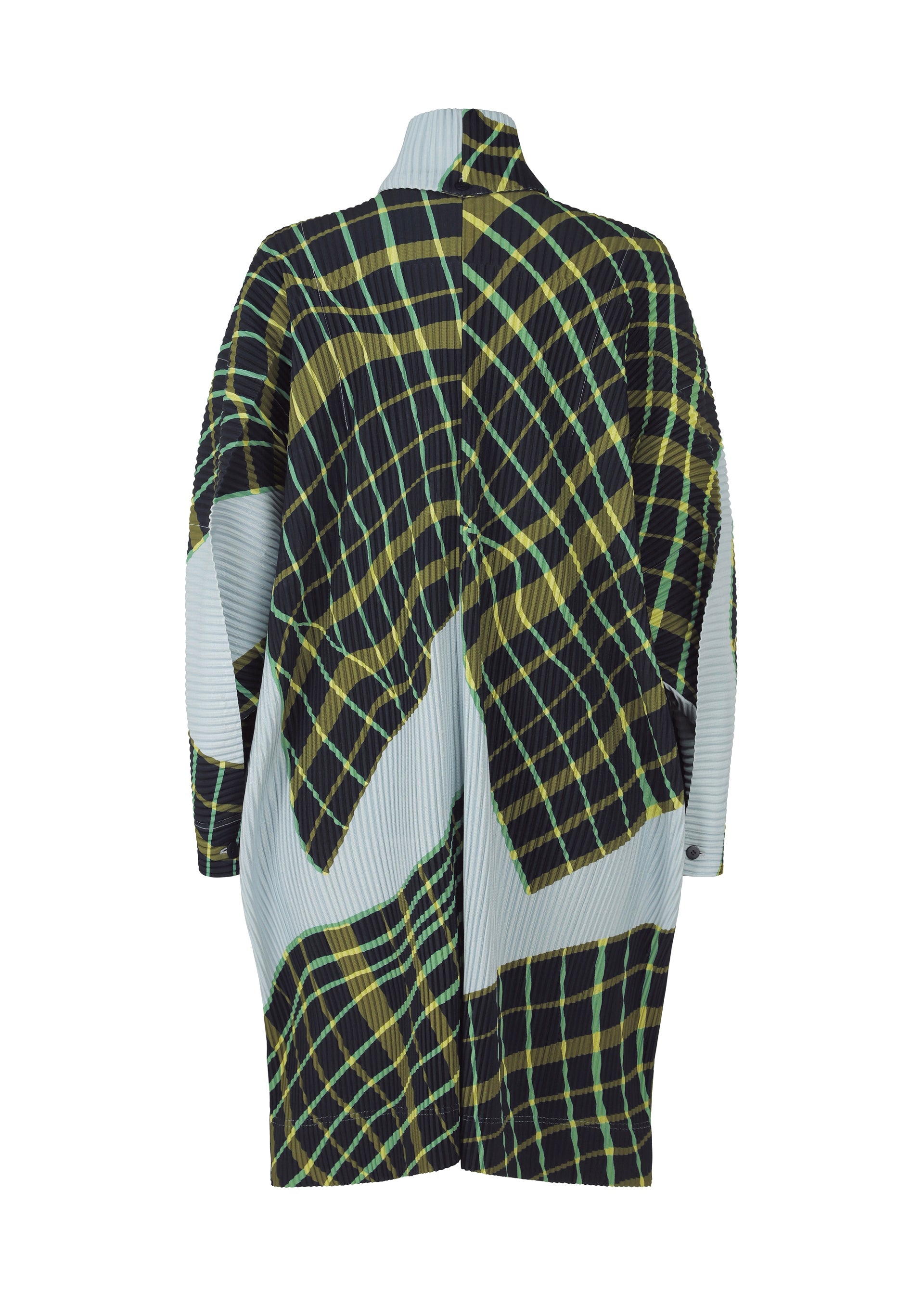 A detail shot of the HOMME PLISSÉ ISSEY MIYAKE WINDSWEPT PLAID coat.