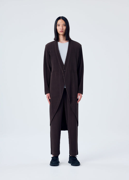 A model wears the HOMME PLISSÉ ISSEY MIYAKE TAILORED PLEATS 2 jacket.