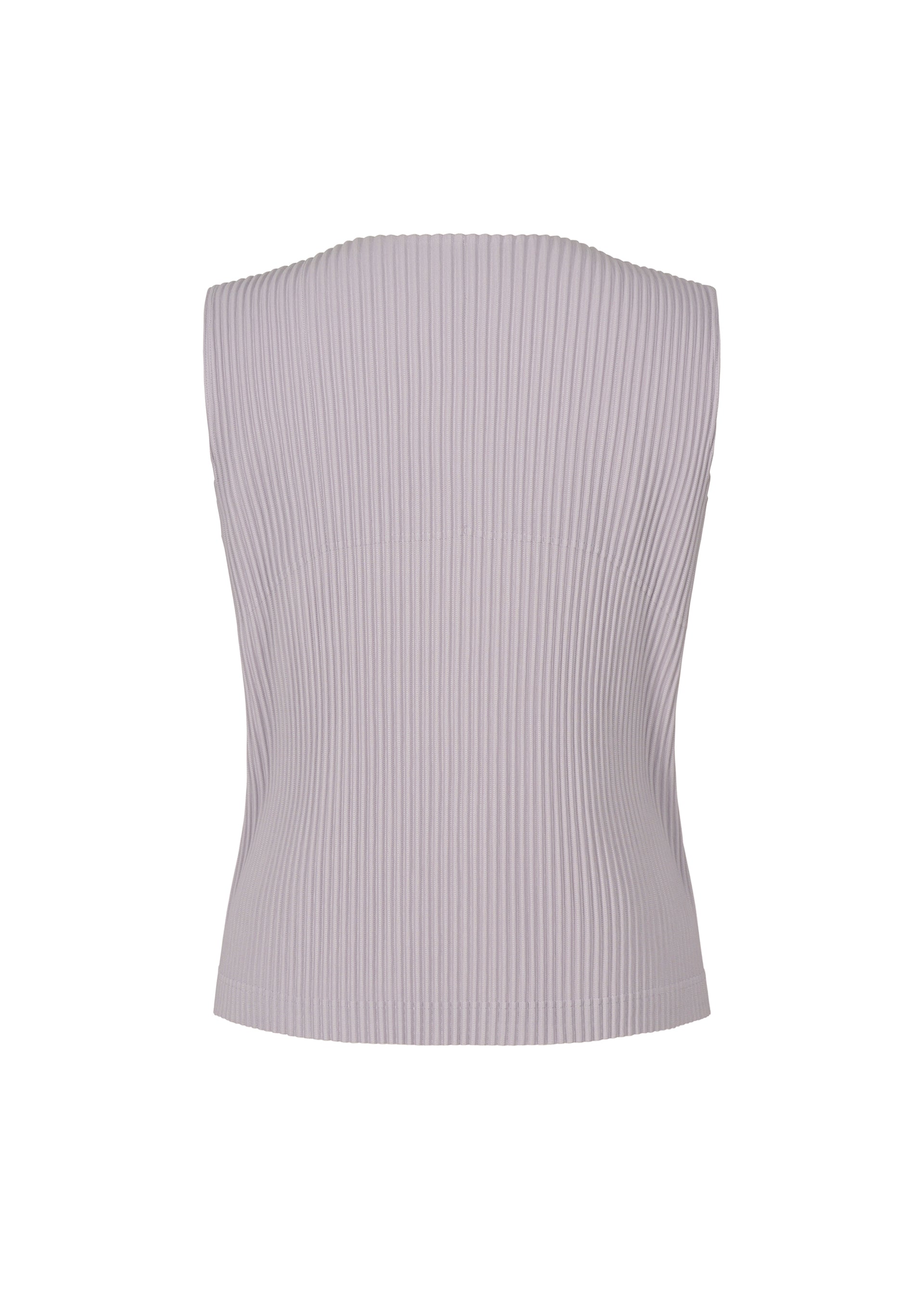 A detail shot of the HOMME PLISSÉ ISSEY MIYAKE TAILORED PLEATS 2 vest.