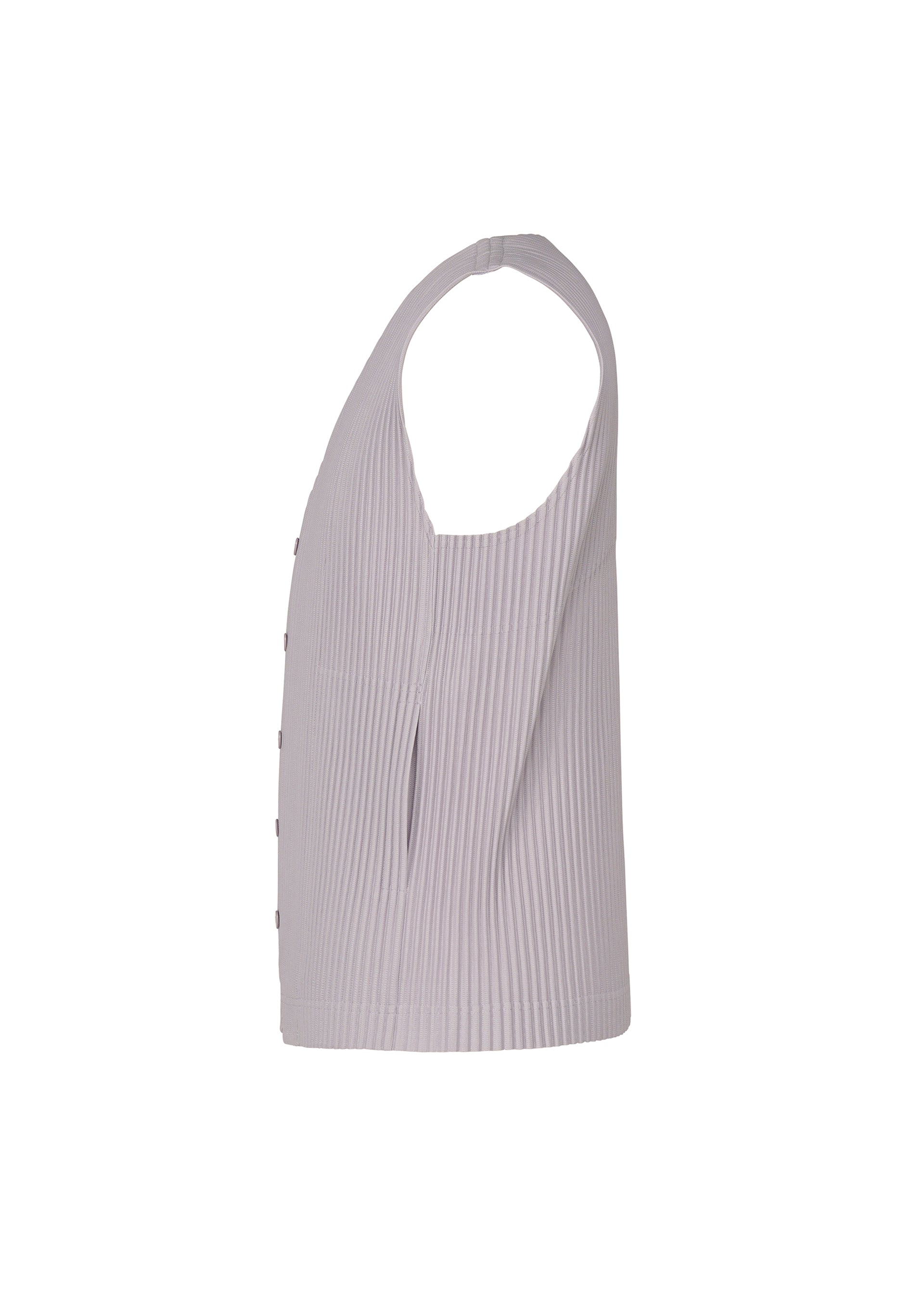 A detail shot of the HOMME PLISSÉ ISSEY MIYAKE TAILORED PLEATS 2 vest.