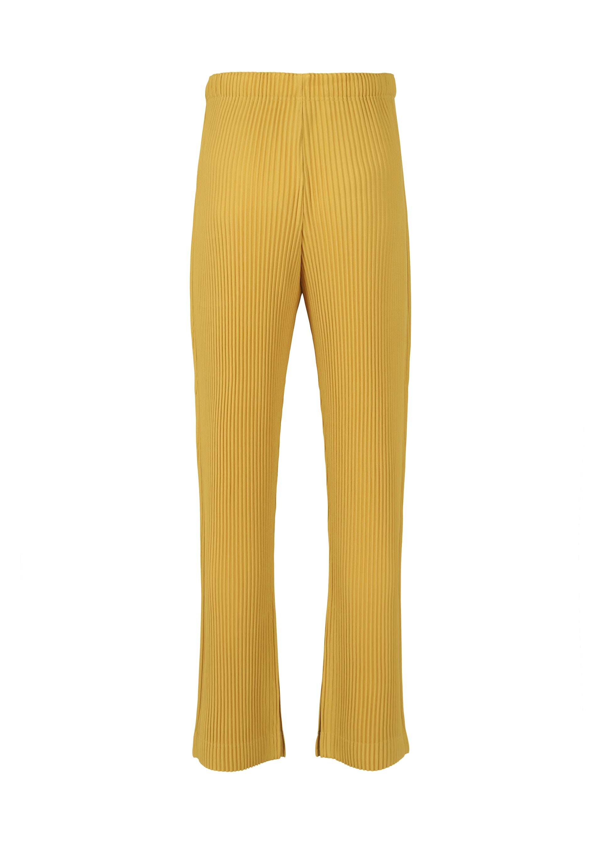 A detail shot of the HOMME PLISSÉ ISSEY MIYAKE MC JUNE trousers.