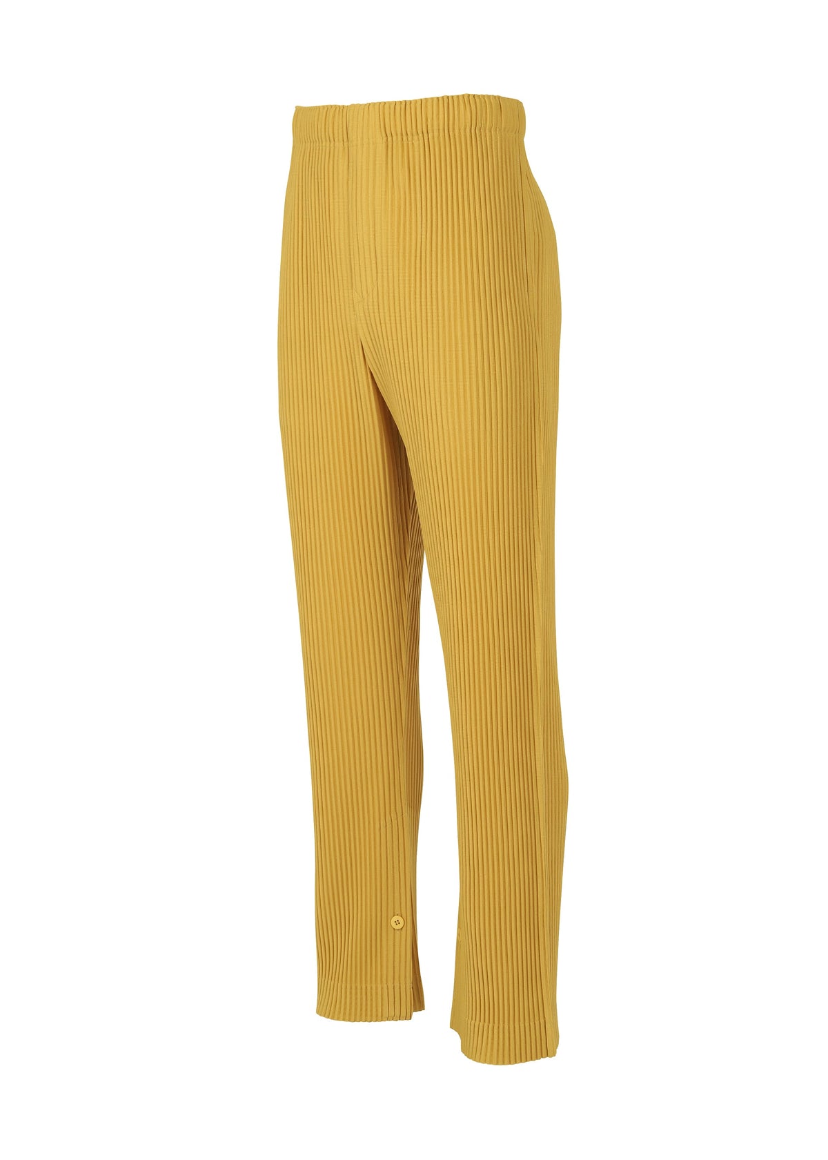 A detail shot of the HOMME PLISSÉ ISSEY MIYAKE MC JUNE trousers.
