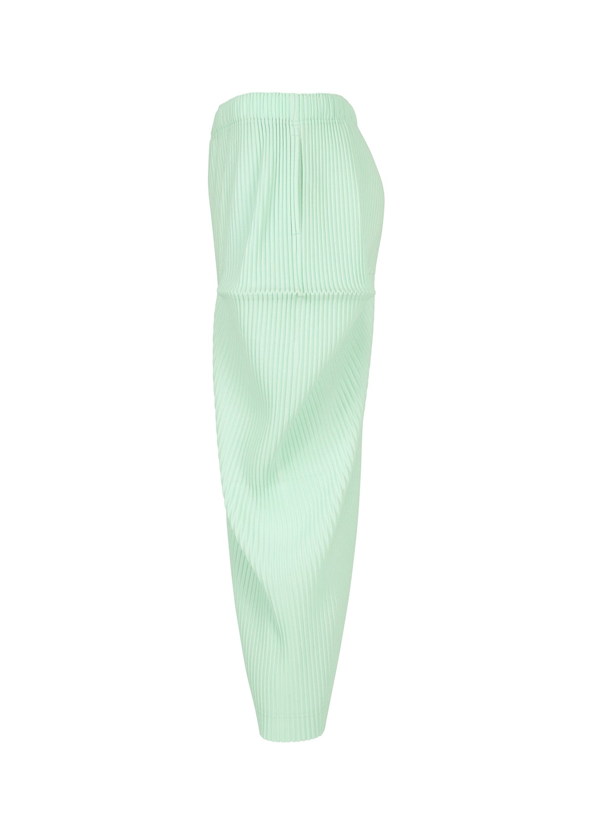 A detail shot of the HOMME PLISSÉ ISSEY MIYAKE KINETIC SCULPTURE trousers.