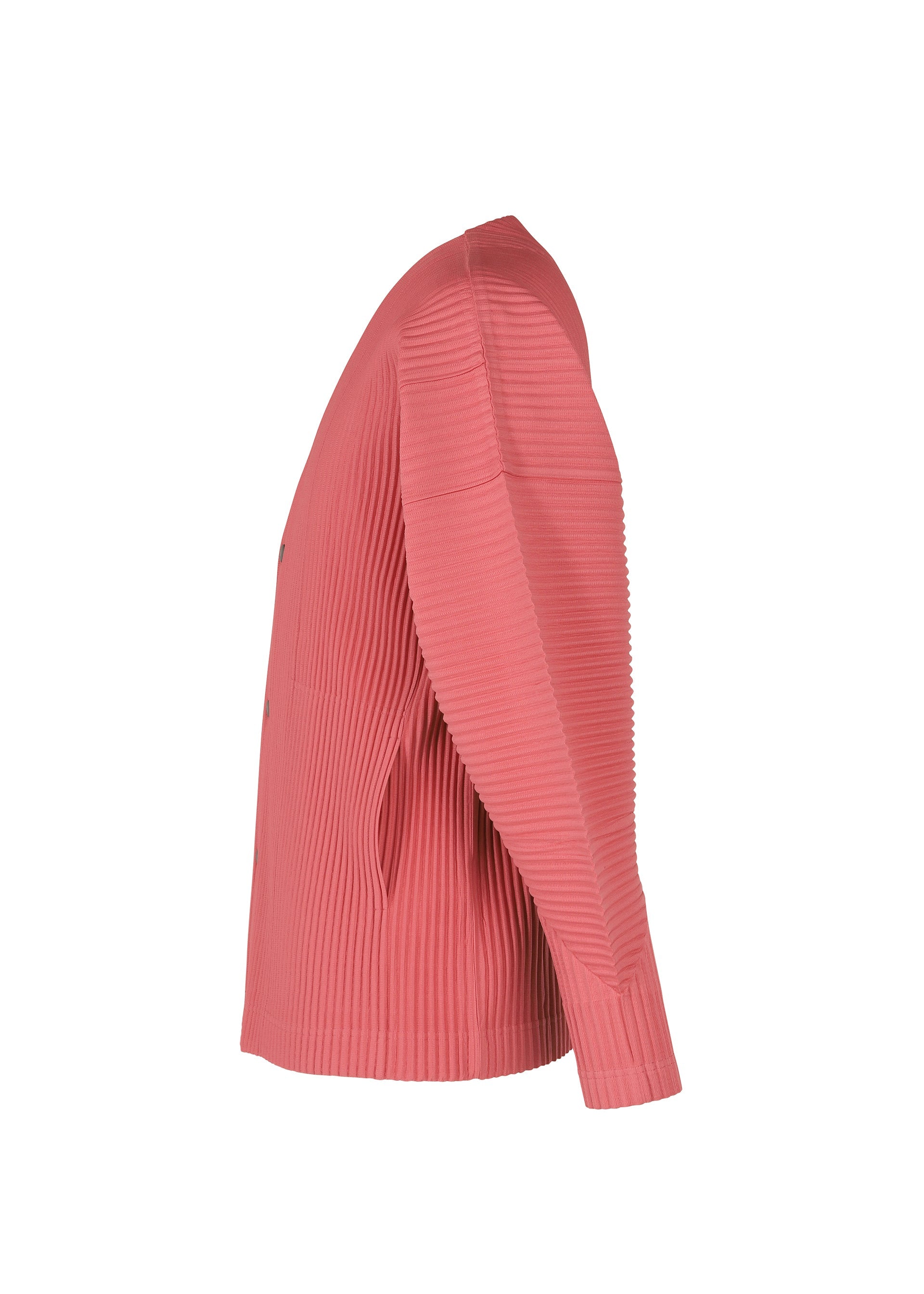 A detail shot of the HOMME PLISSÉ ISSEY MIYAKE MC APRIL shirt.