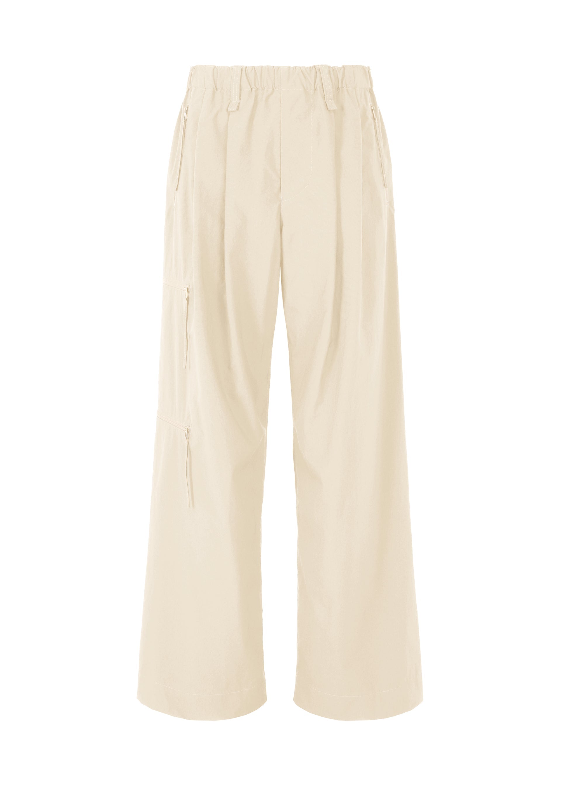 A product shot of the HOMME PLISSÉ ISSEY MIYAKE QUARRY PANTS trousers in white (01).