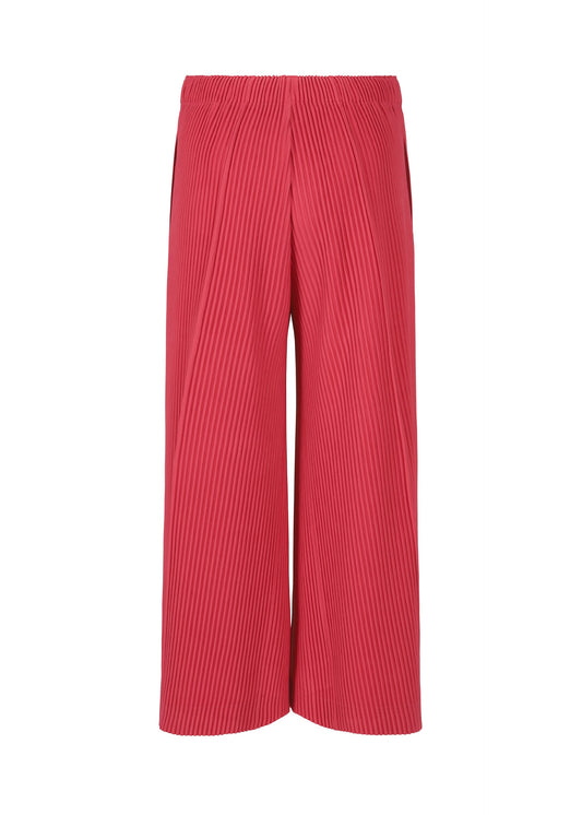 A detail shot of the HOMME PLISSÉ ISSEY MIYAKE PLEATS BOTTOMS 2 clothing.
