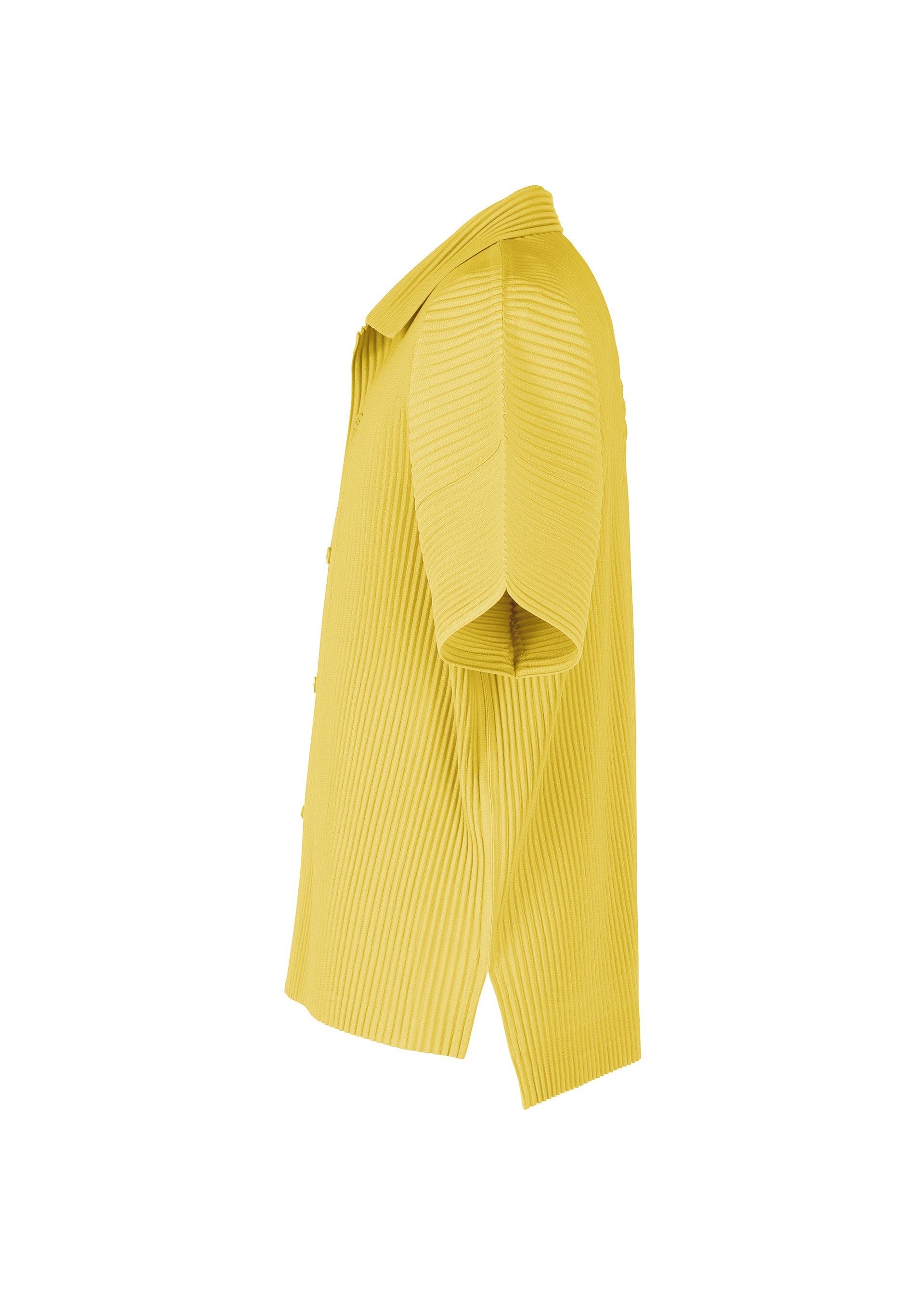 A detail shot of the HOMME PLISSÉ ISSEY MIYAKE MONTHLY COLORS JULY shirt.