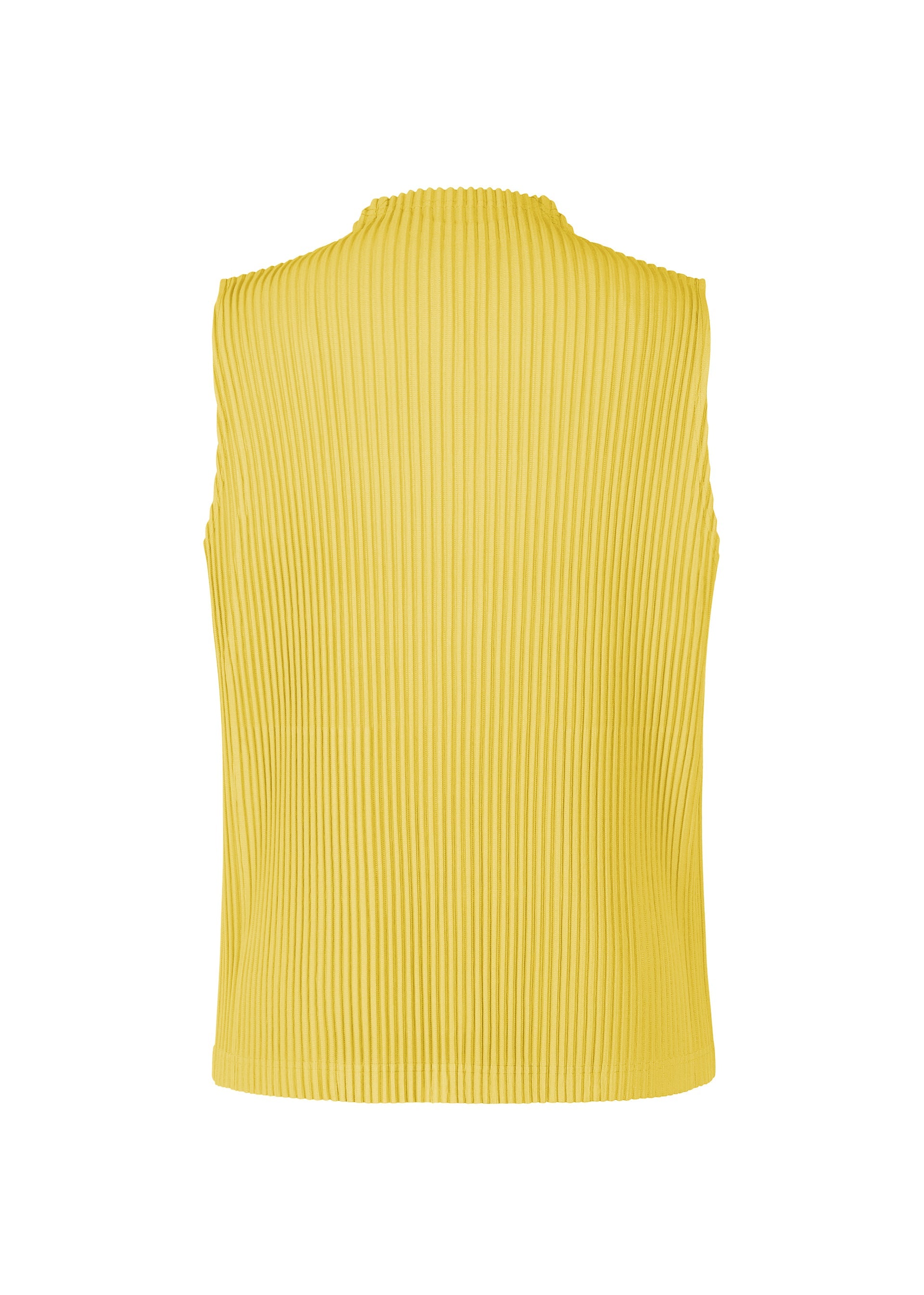 A detail shot of the HOMME PLISSÉ ISSEY MIYAKE MONTHLY COLORS JULY top.