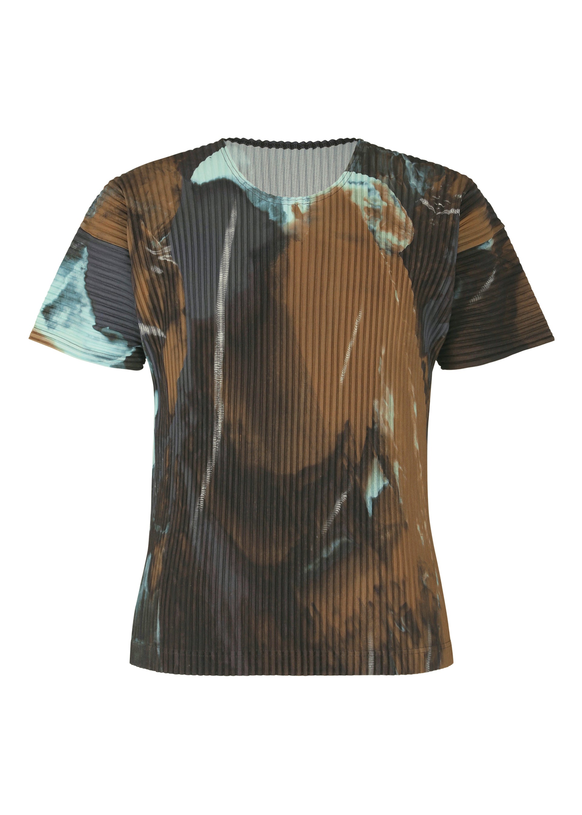 A product shot of the HOMME PLISSÉ ISSEY MIYAKE AGATE top in brown.