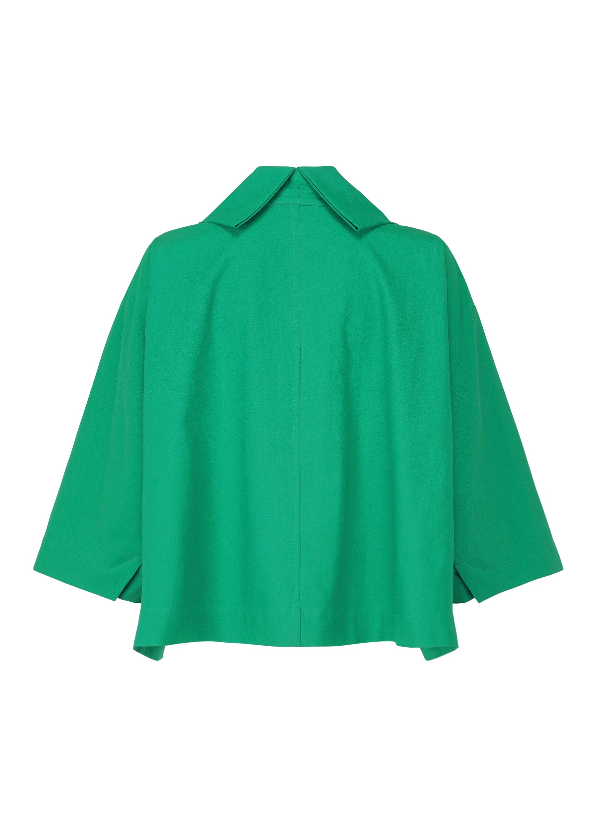 A detail shot of the 132 5. ISSEY MIYAKE WASHI STRETCH jacket.