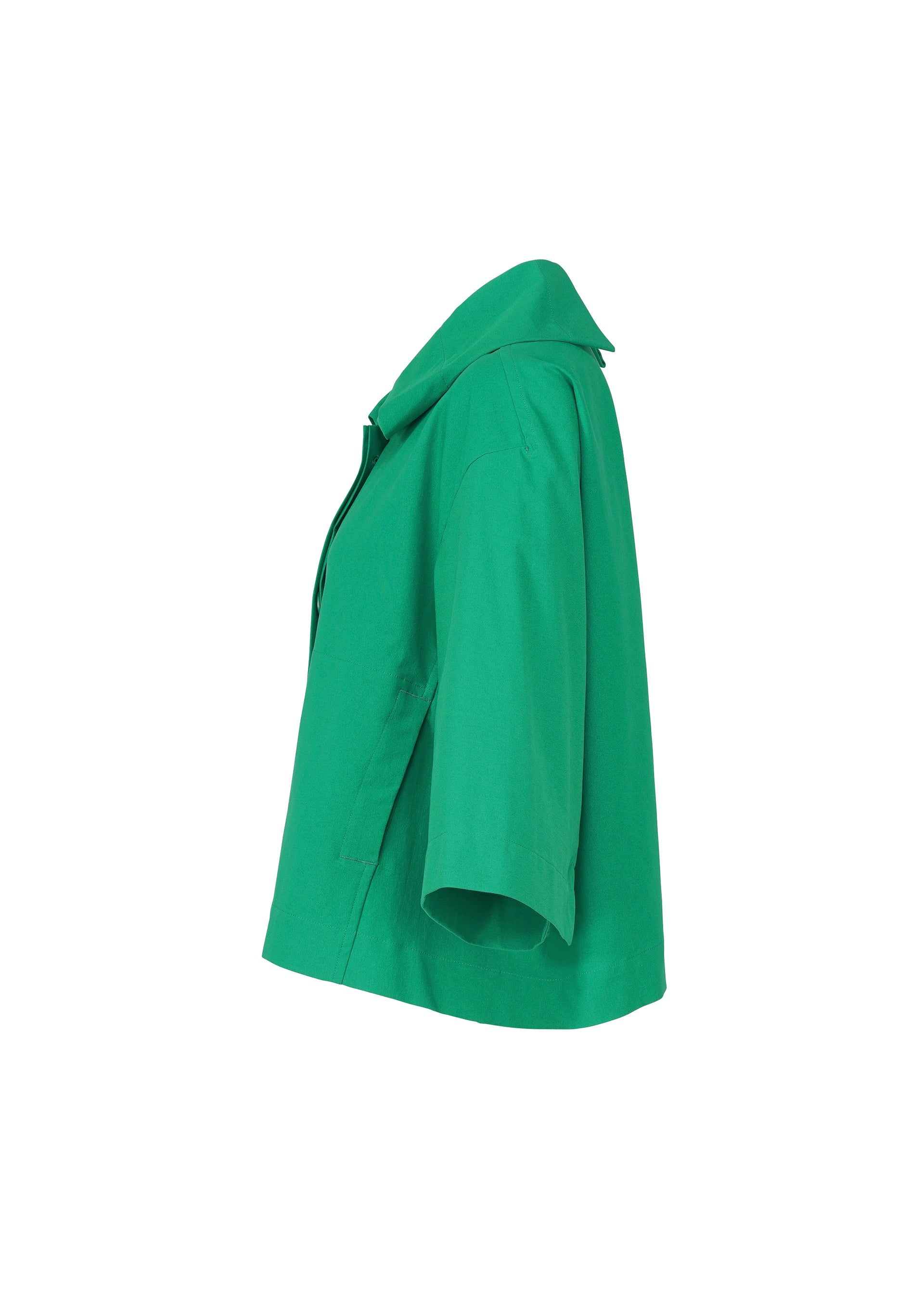 A detail shot of the 132 5. ISSEY MIYAKE WASHI STRETCH jacket.