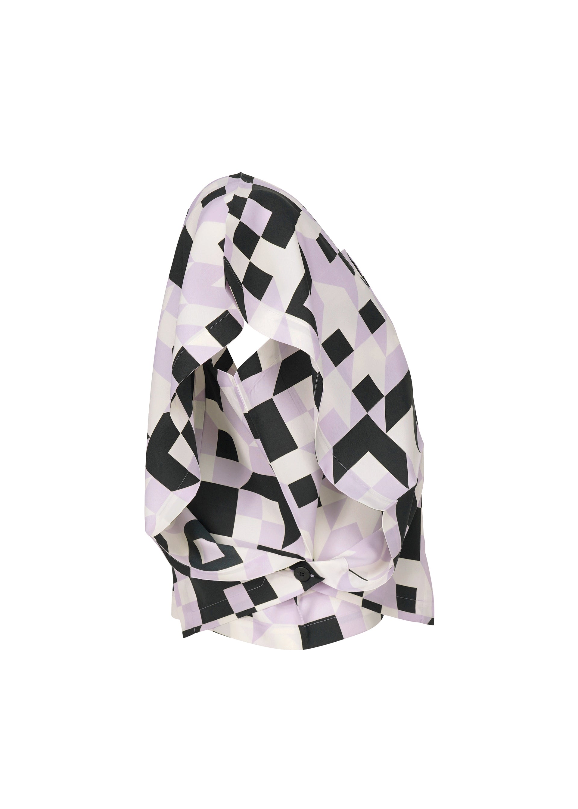 A detail shot of the 132 5. ISSEY MIYAKE BOX COMPOSITION shirt.
