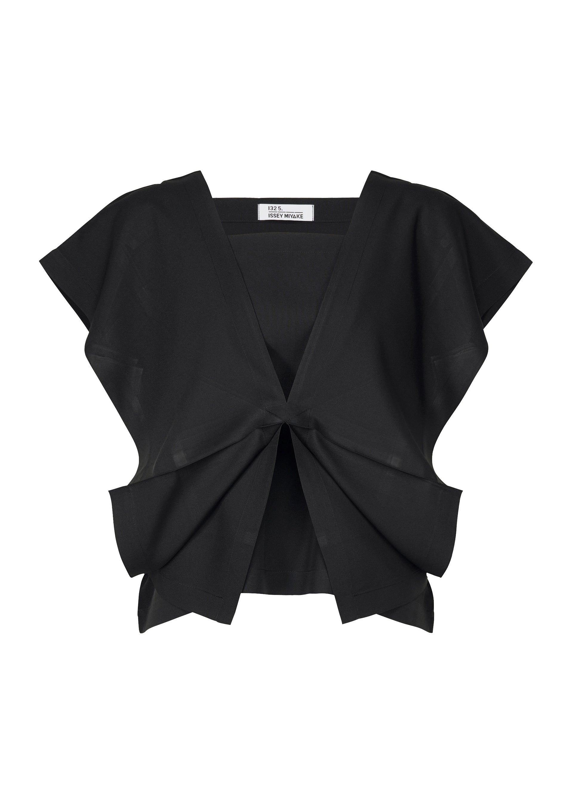 A product shot of the 132 5. ISSEY MIYAKE BOX COMPOSITION SOLID shirt in black (15).