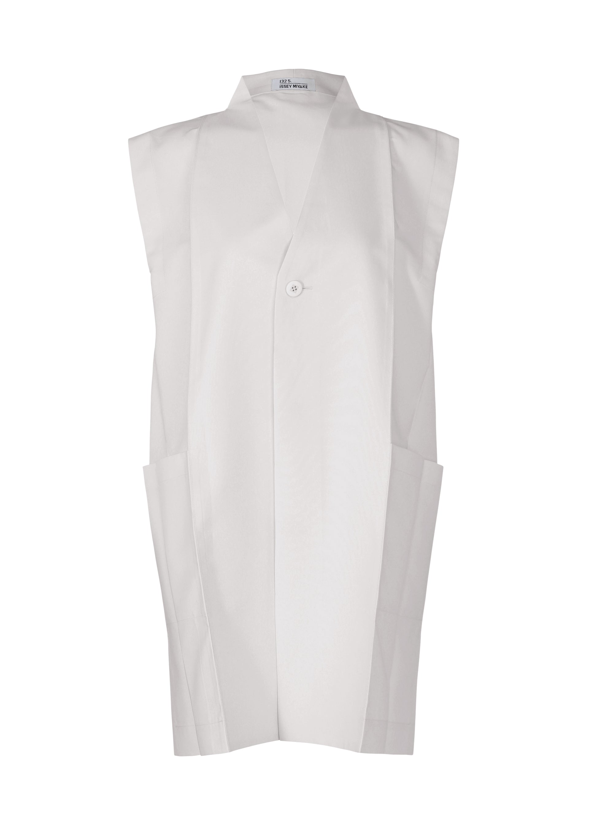 A product shot of the 132 5. ISSEY MIYAKE 132 5. FLAT 1 vest in smoke white (05).