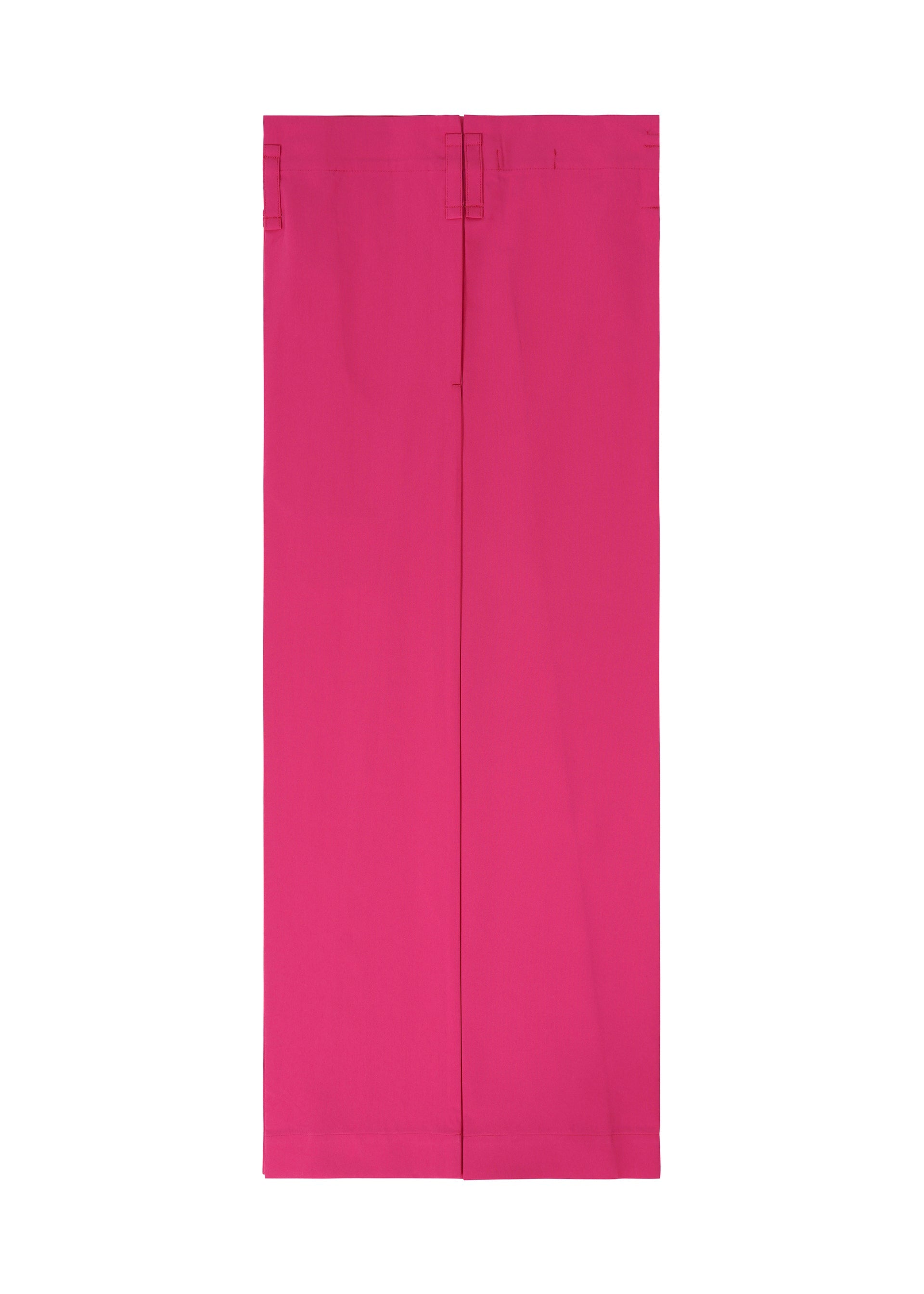 A detail shot of the 132 5. ISSEY MIYAKE FLAT SQUARE BOTTOMS trousers.