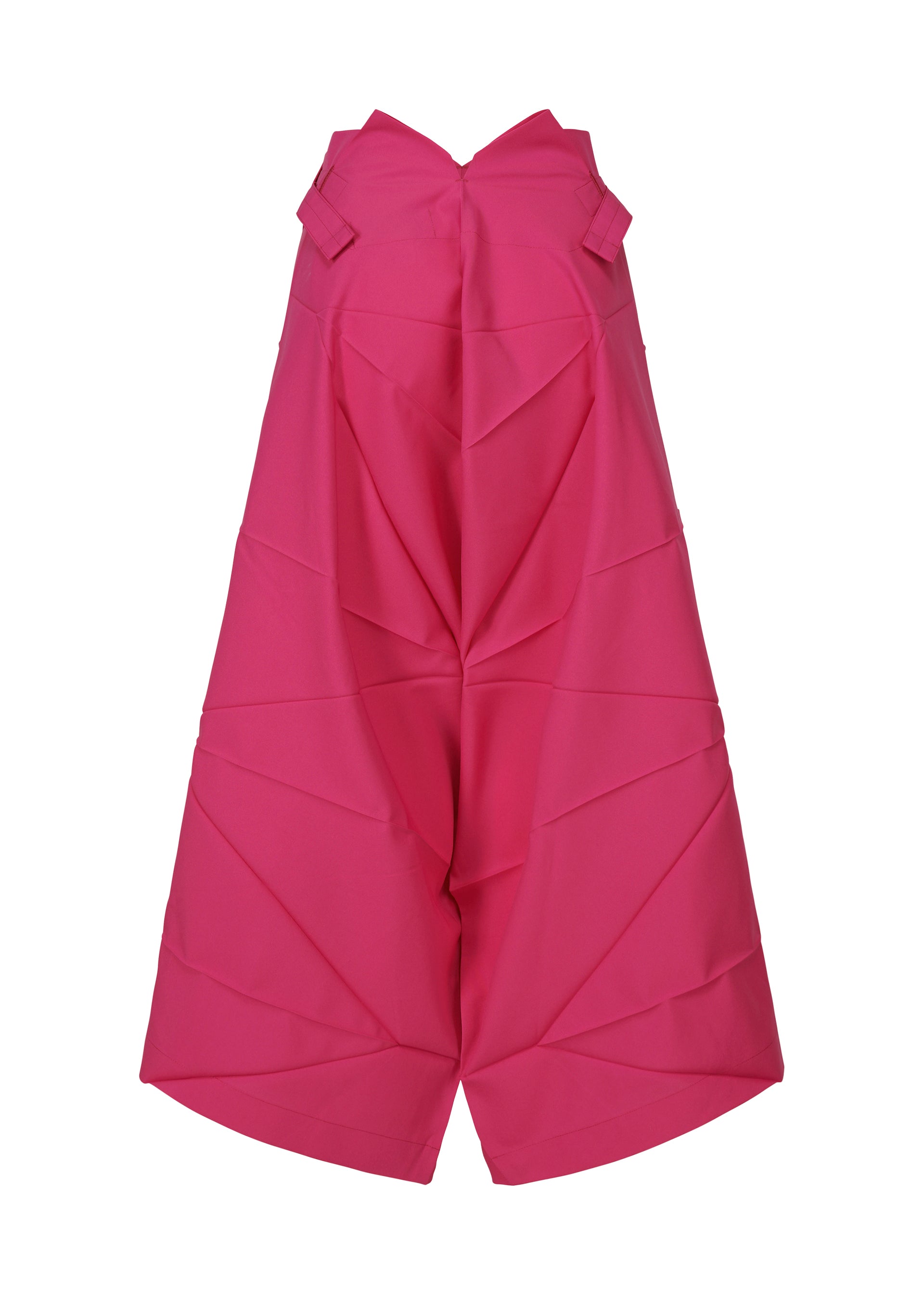 A detail shot of the 132 5. ISSEY MIYAKE NO.2 trousers.