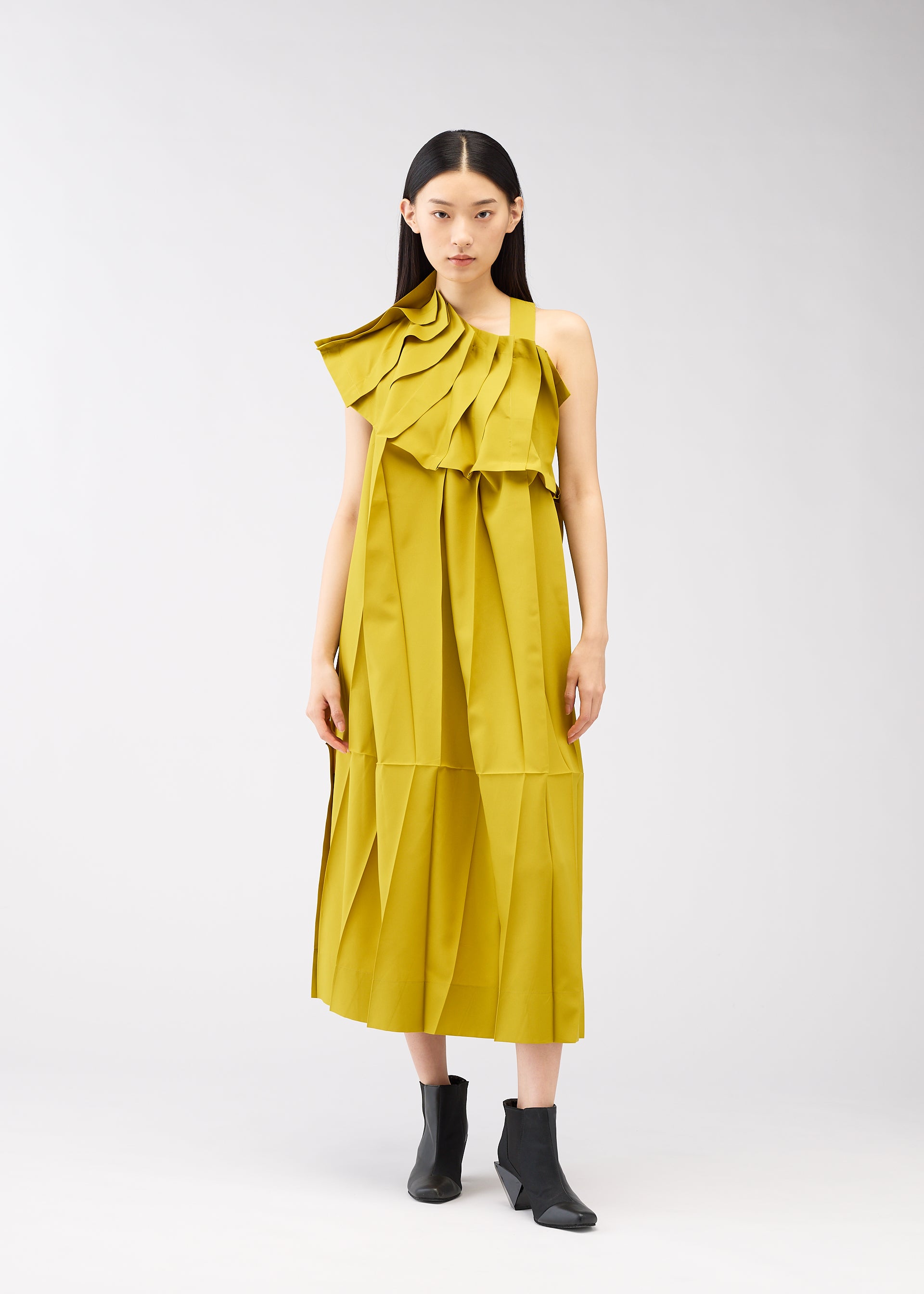 NO.3 Dress Black
