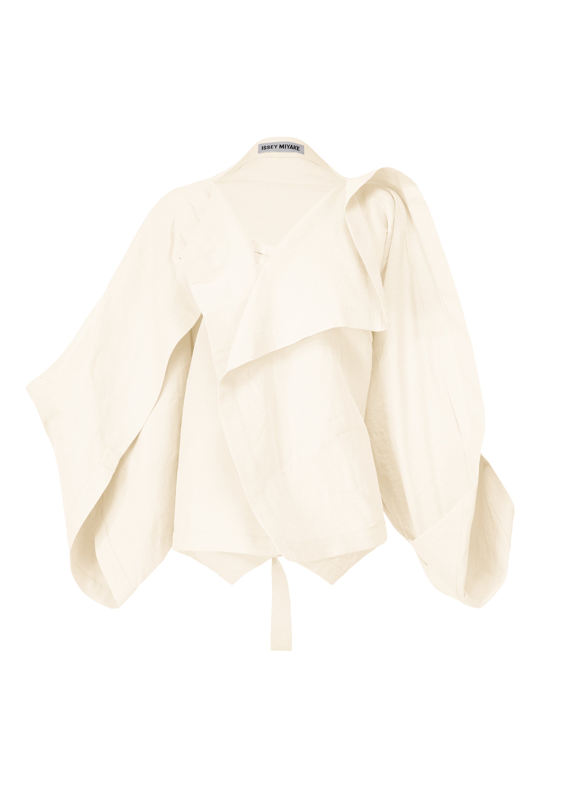 A product shot of the ISSEY MIYAKE ENCLOTHE cardigan in frost white (05)