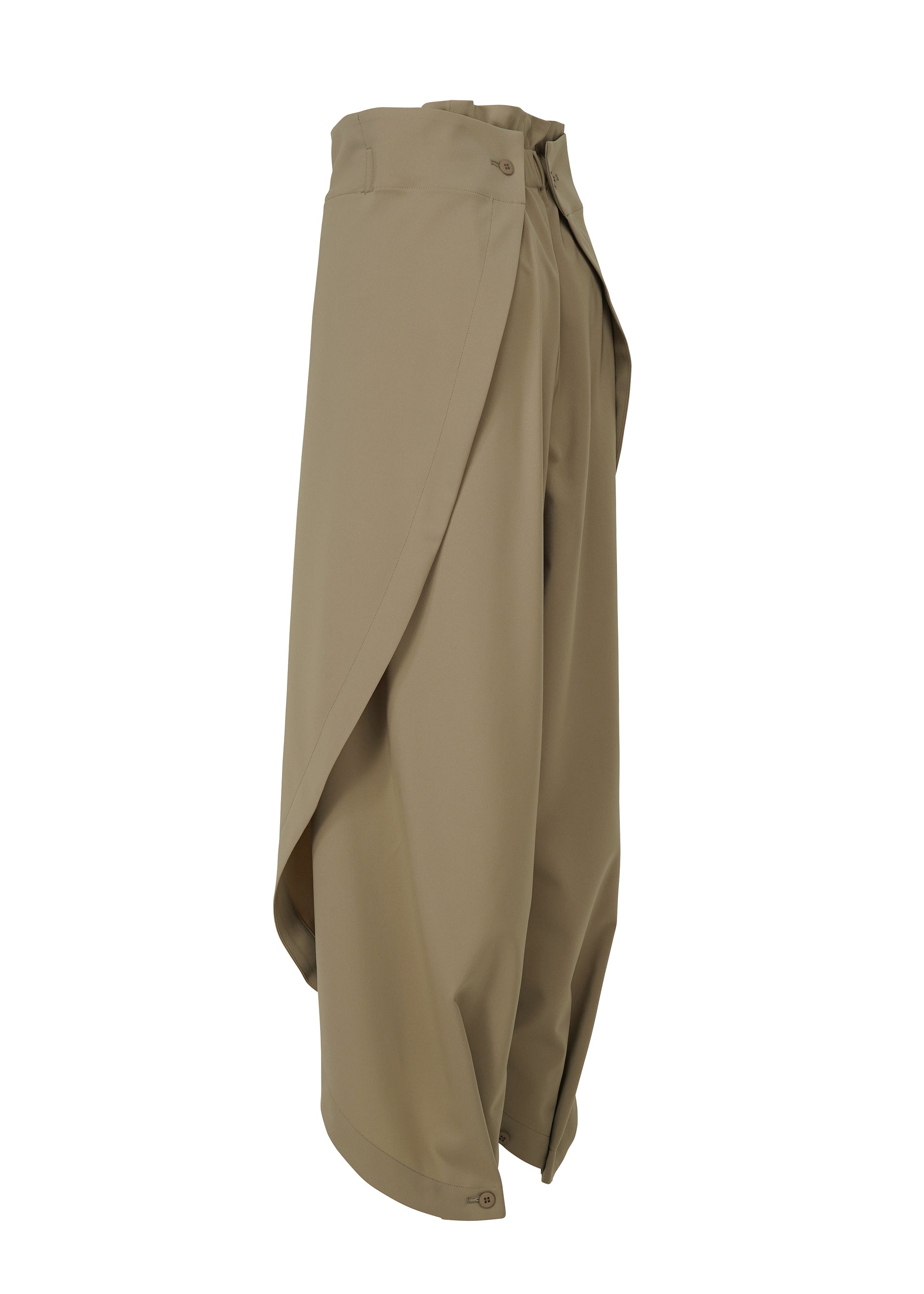 A detail shot of the ISSEY MIYAKE ROUND PANTS trousers.