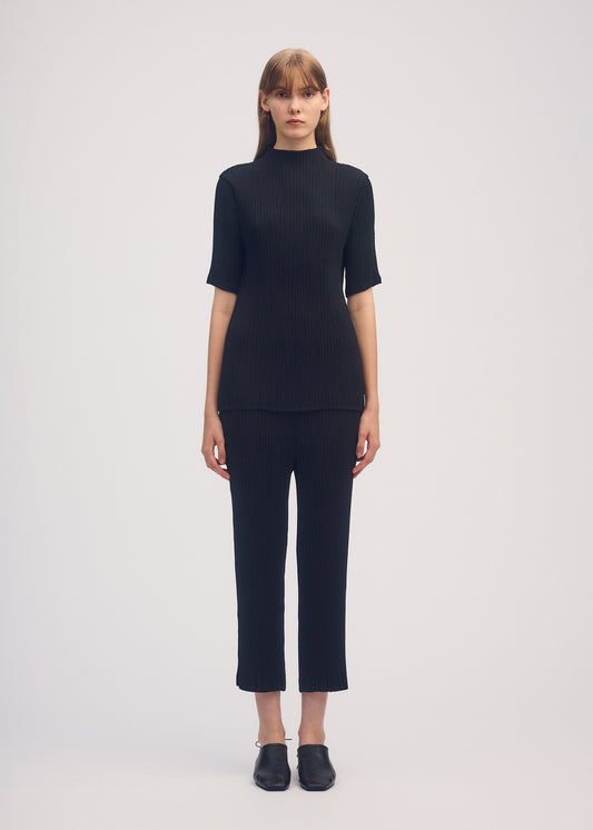 HATCHING PLEATS Shirt Black