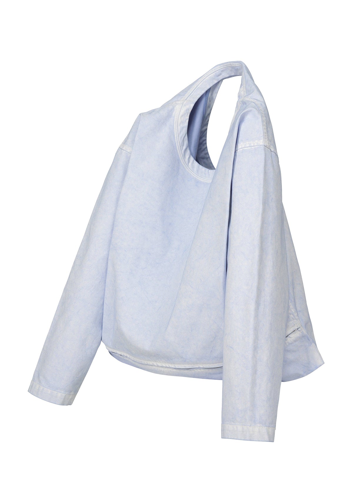 A detail shot of the ISSEY MIYAKE SCULPTURAL (BAG) bag.