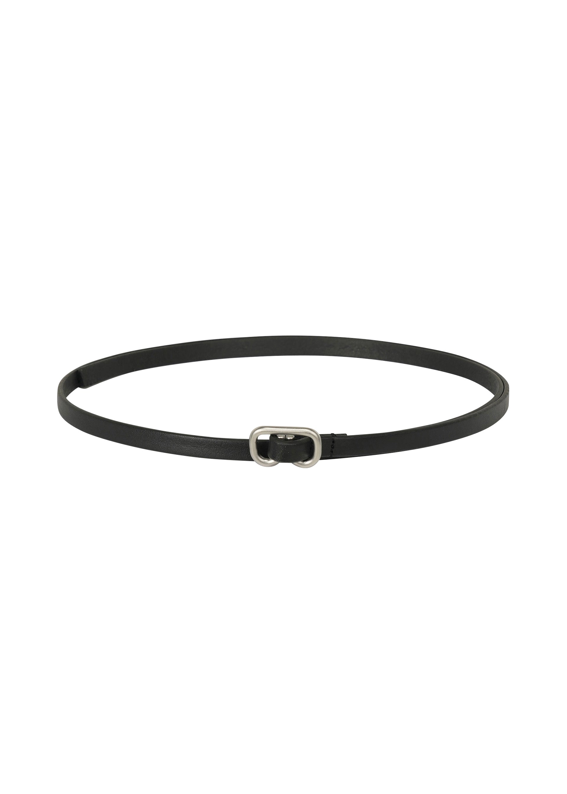 A product shot of the ISSEY MIYAKE SOLID LEATHER BELT belt in black.