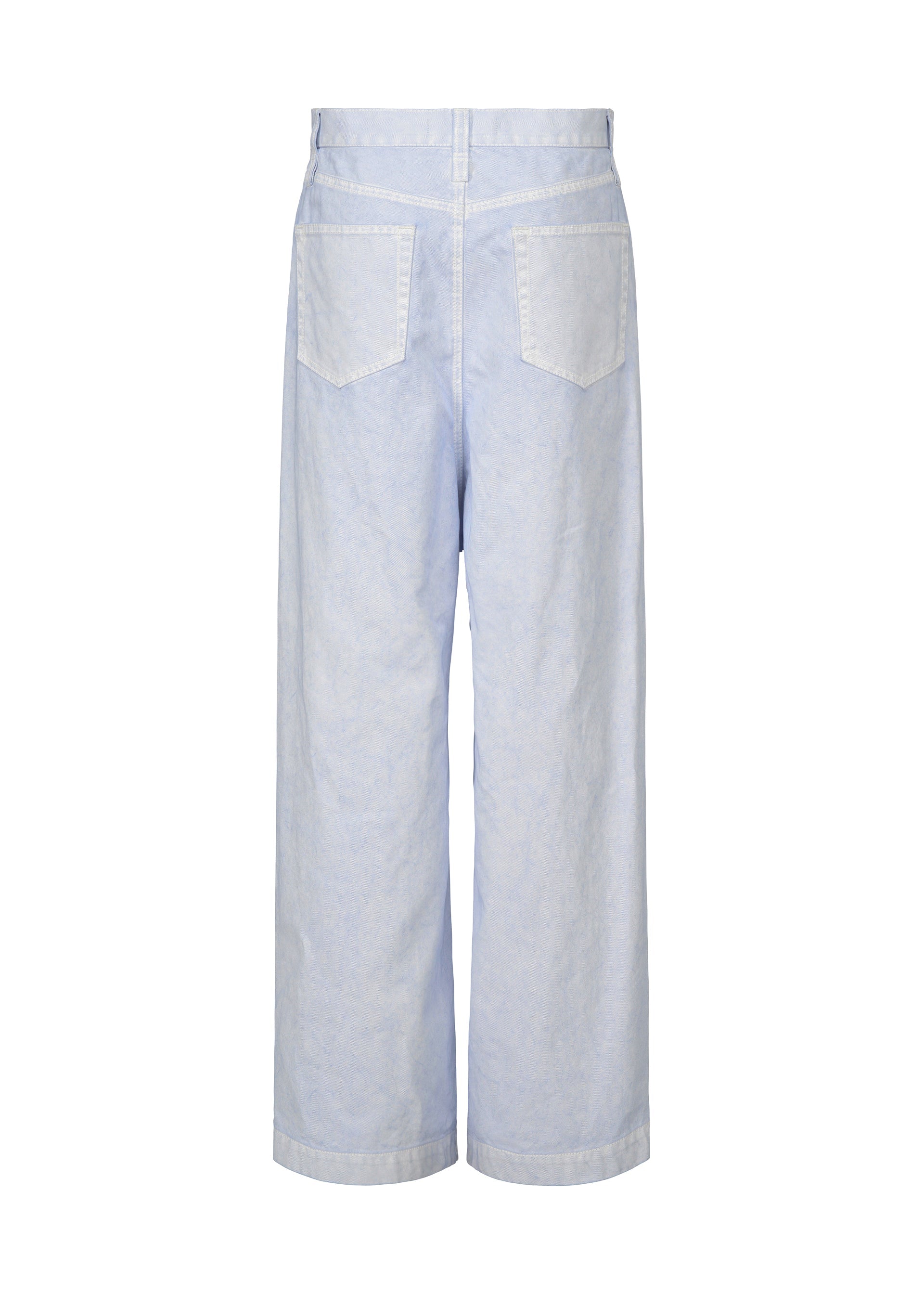 A detail shot of the ISSEY MIYAKE SCULPTURAL trousers.