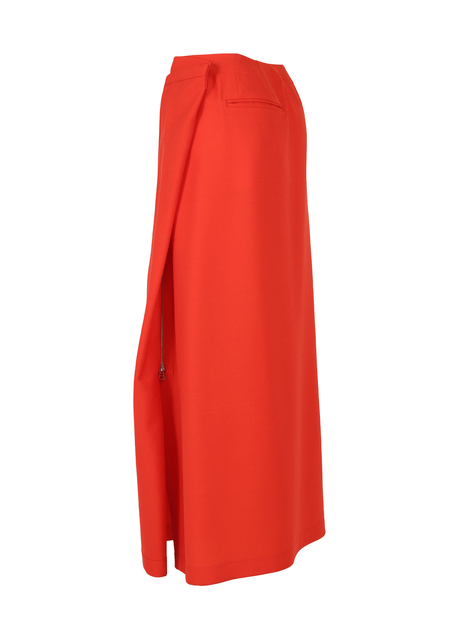 A detail shot of the ISSEY MIYAKE UNI FORM (WOOL) skirt.
