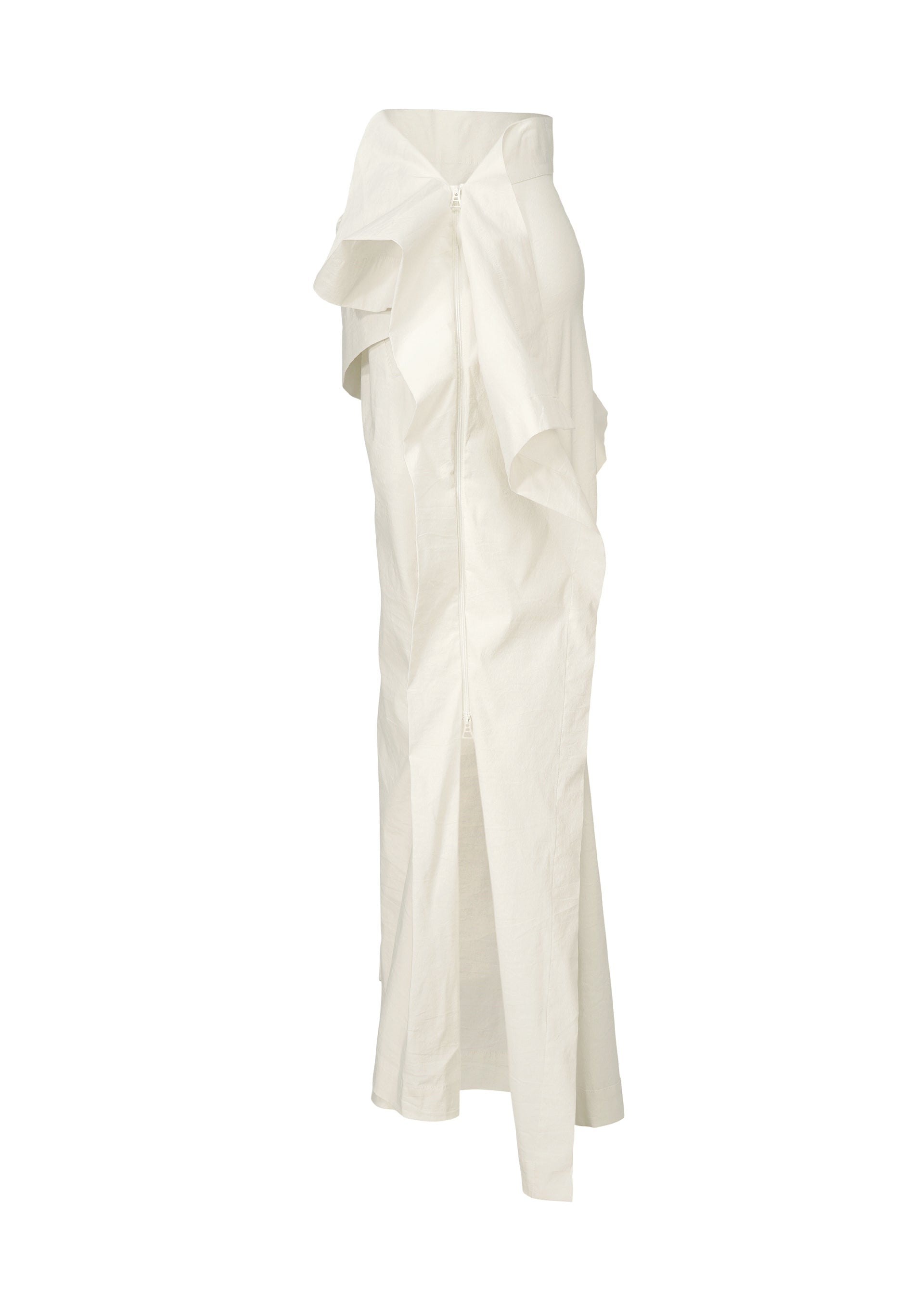 A detail shot of the ISSEY MIYAKE COLLAPSING SCULPTURE skirt.