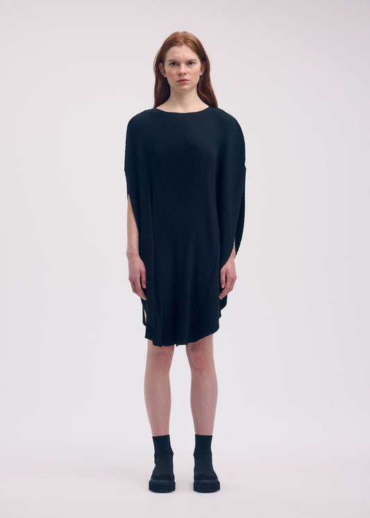 ORBICULAR PLEATS Dress Black