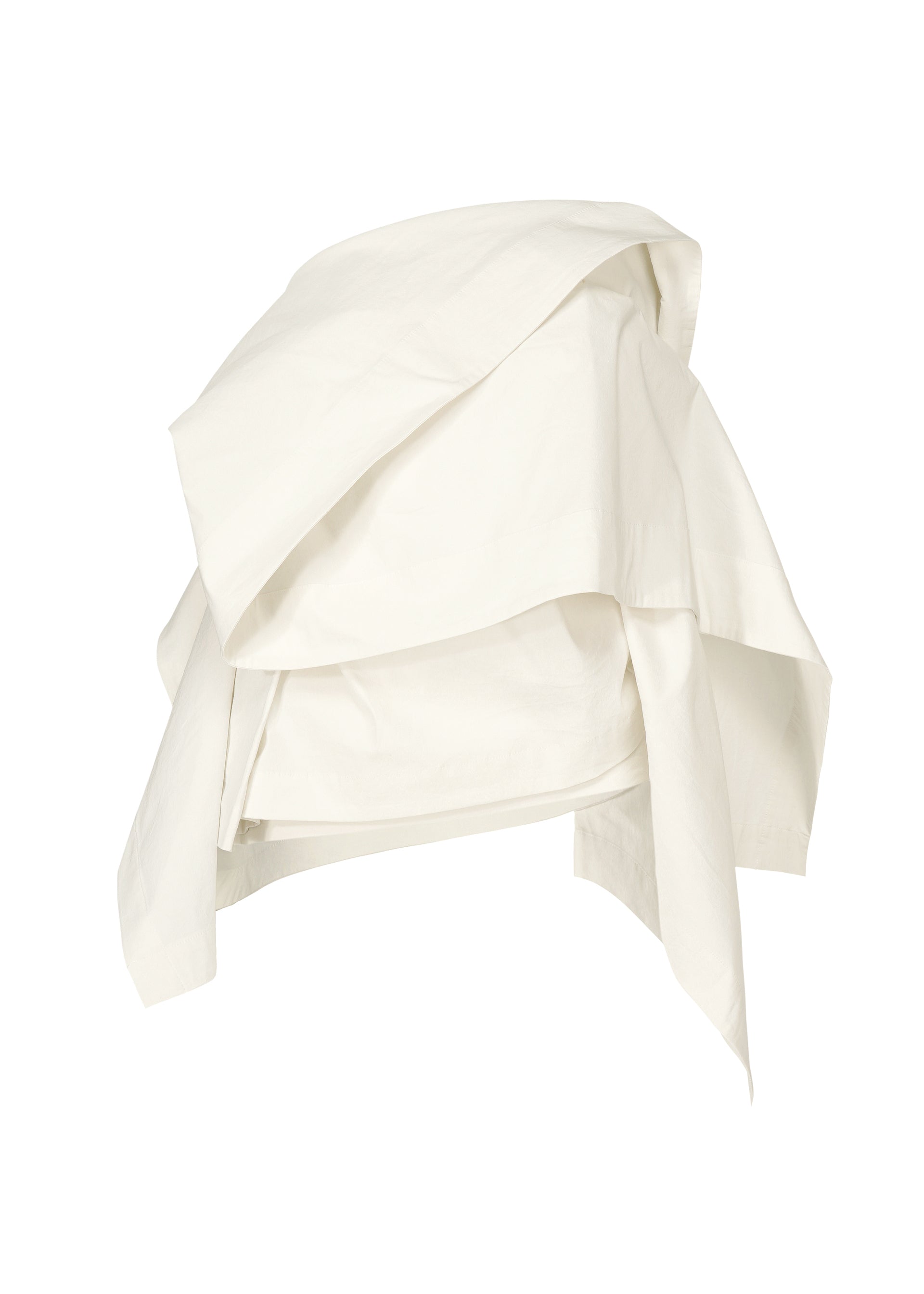 A product shot of the ISSEY MIYAKE COLLAPSING SCULPTURE shirt in off-white (02).