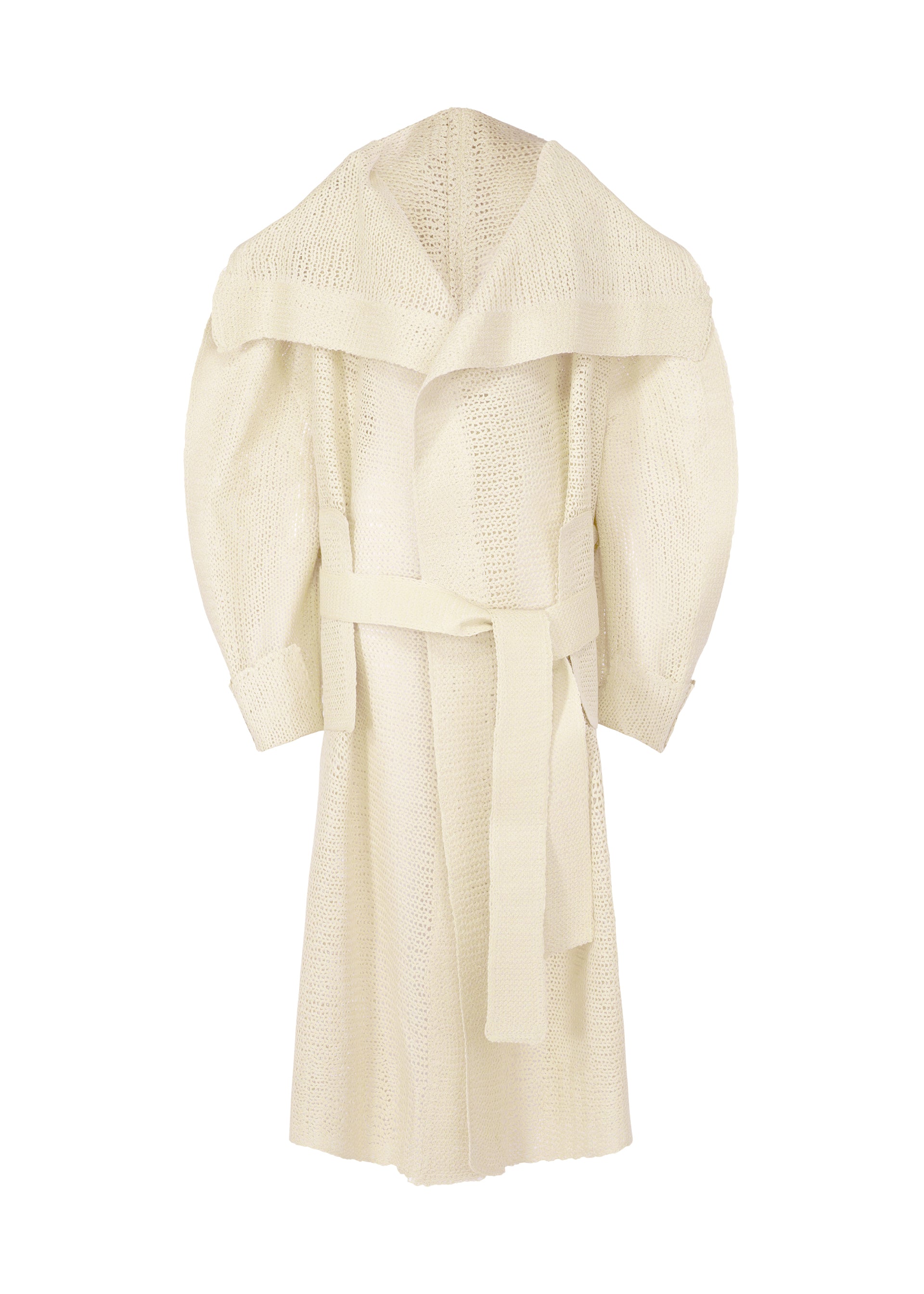 A product shot of the ISSEY MIYAKE PANINI coat in white (01).