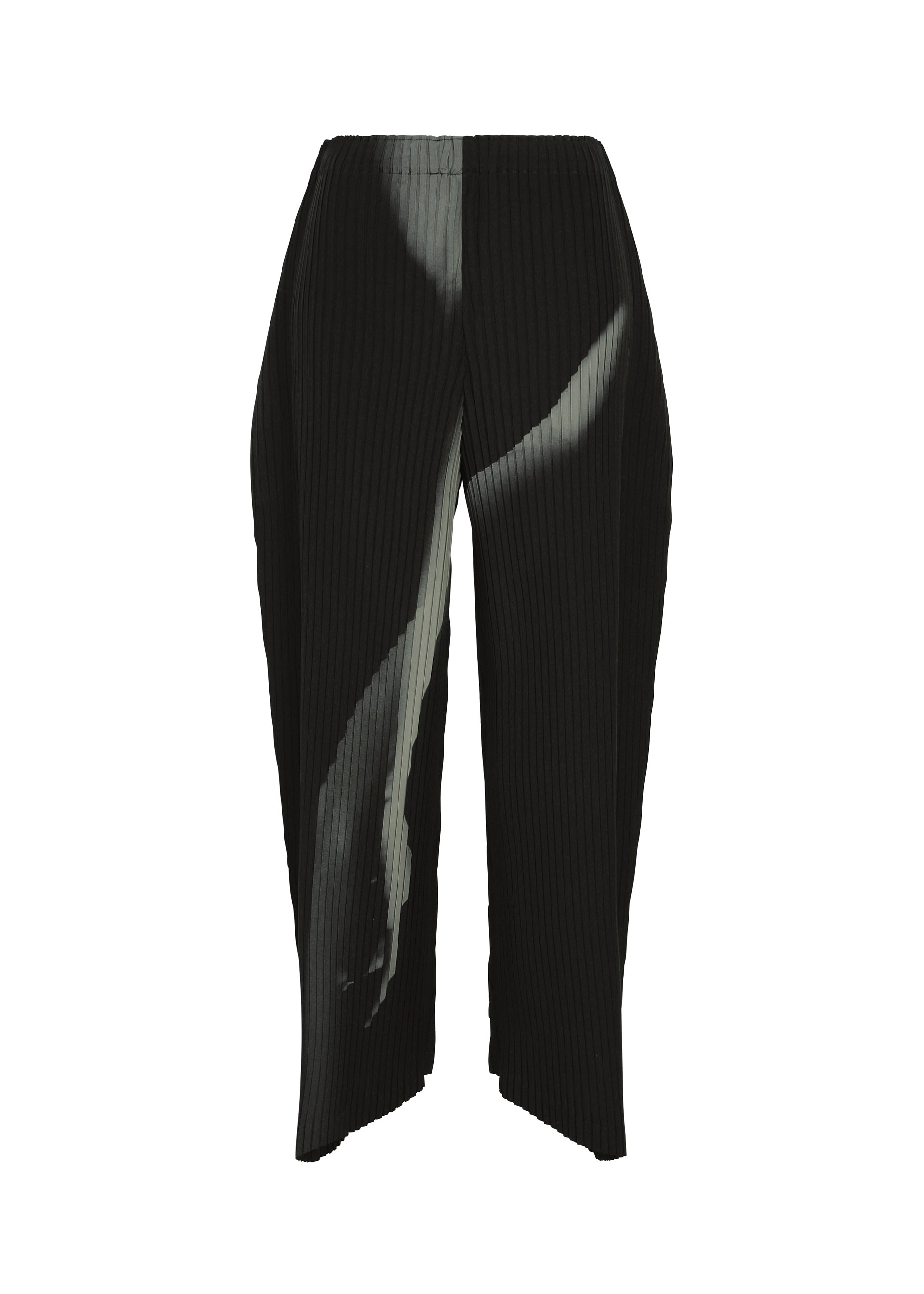 HANDS OF LOVER PLEATS Trousers Black-Hued – The official ISSEY