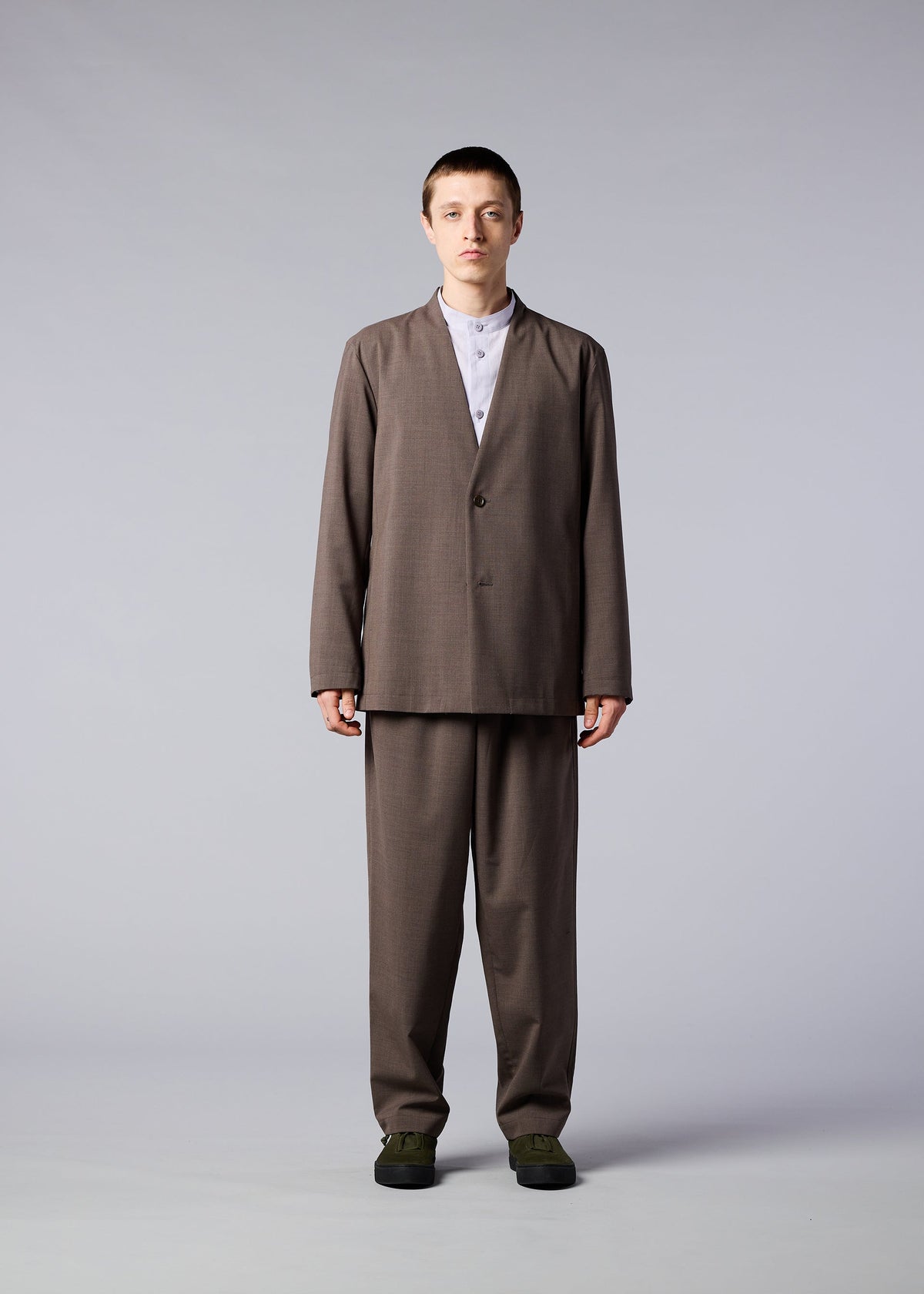 A model wears the IM MEN SUAVE jacket.